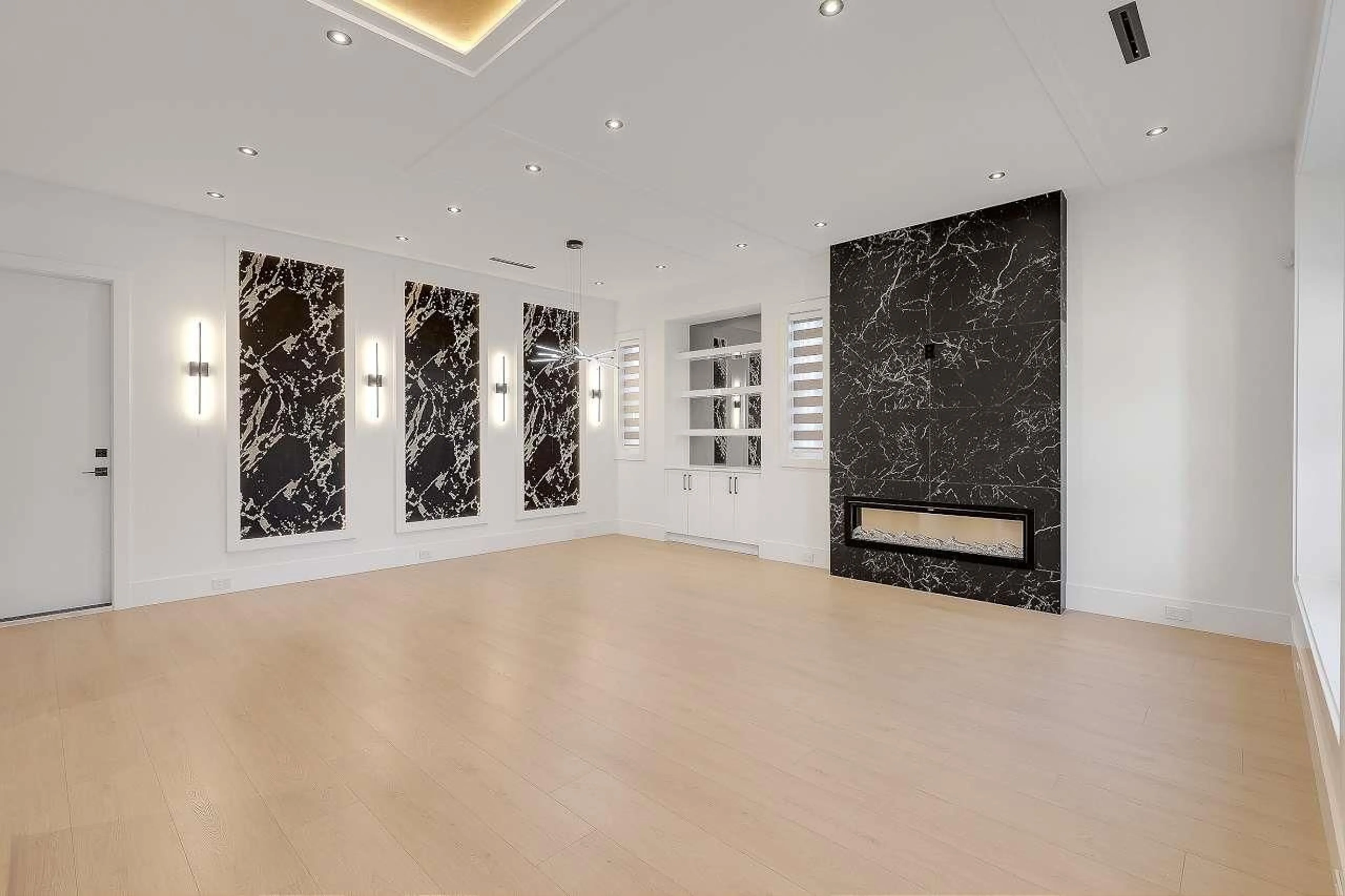 Lobby for 88 171 STREET, Surrey British Columbia V3Z9P5