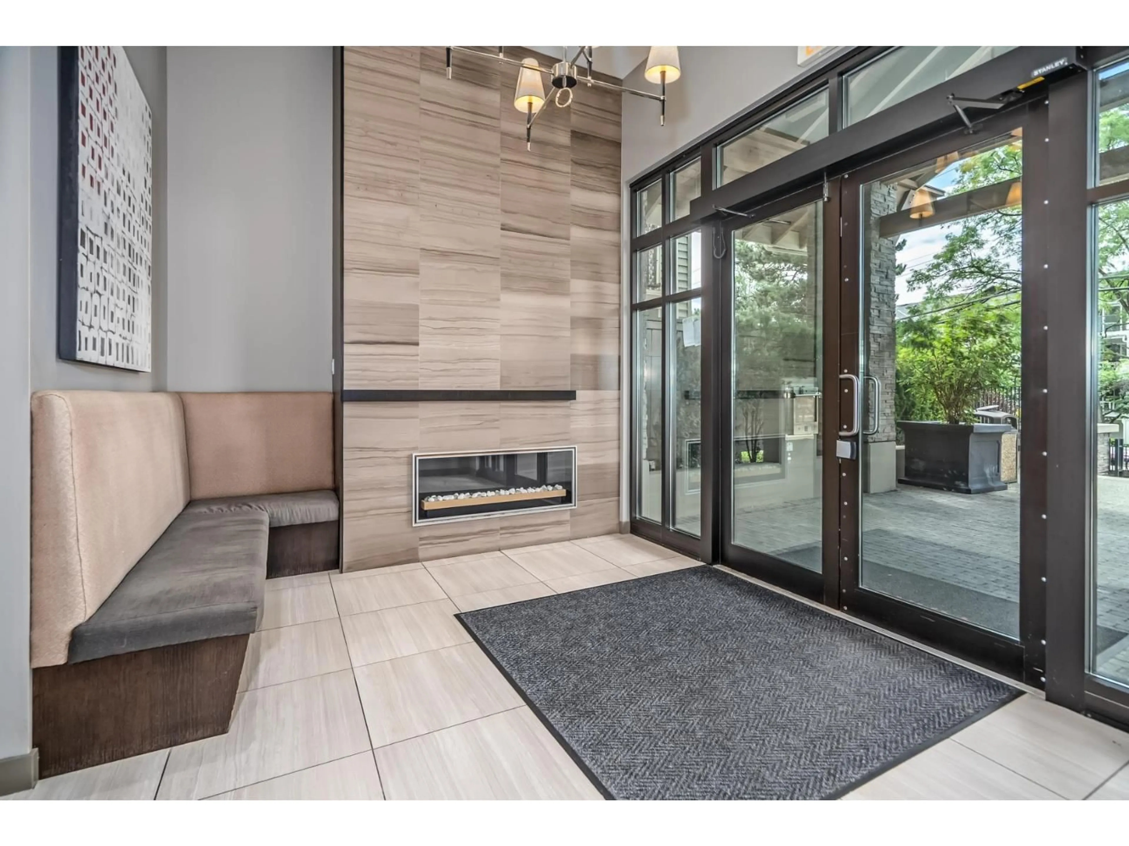 Unknown for 111 - 21009 56 STREET, Langley British Columbia V3A0C9