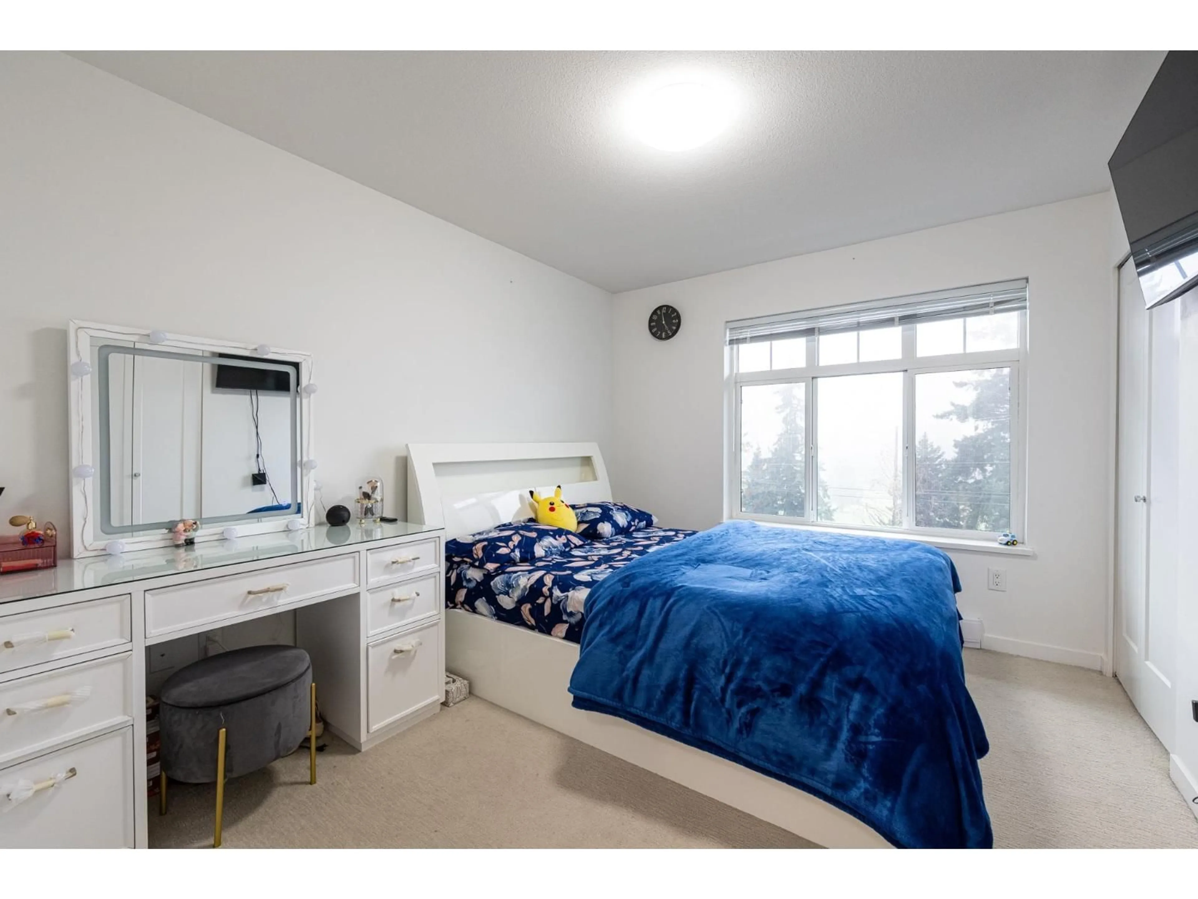 A pic of a room for 109 - 15235 SITKA DRIVE, Surrey British Columbia V3S0A9