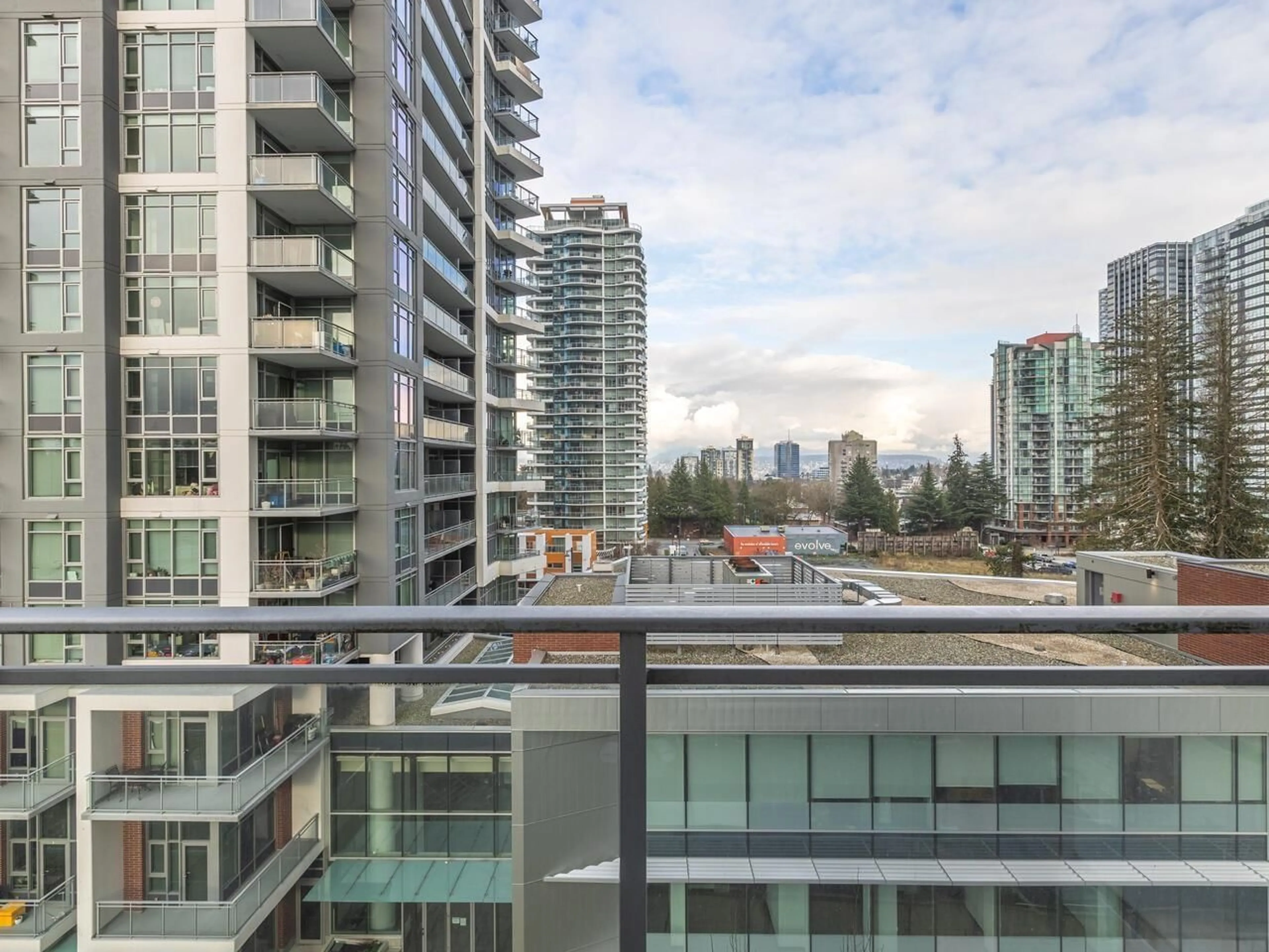 Balcony in the apartment, city buildings view from balcony for 802 - 13325 102A AVENUE, Surrey British Columbia V3T0J5