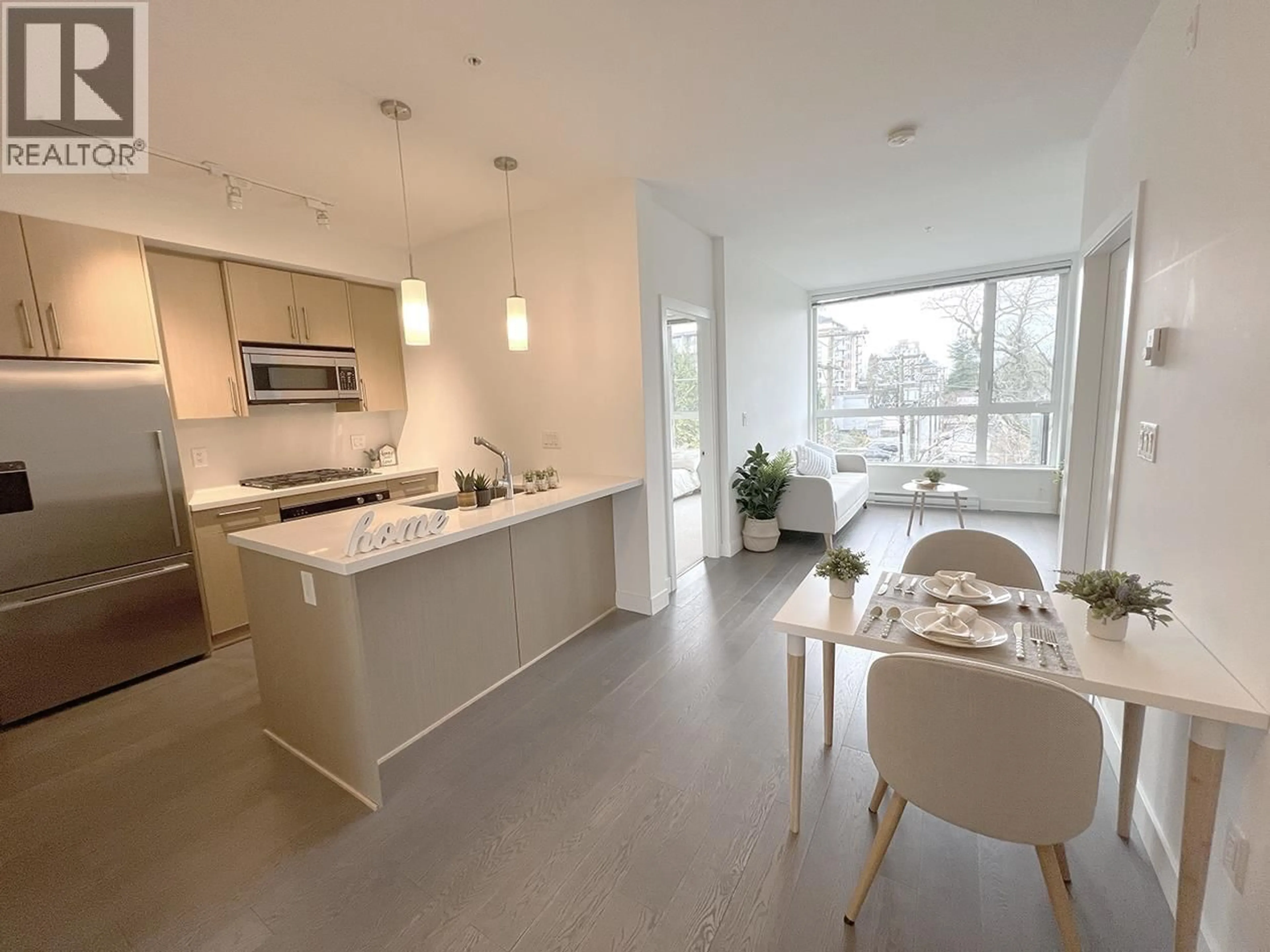 Open concept kitchen, unknown for 310 - 5325 WEST BOULEVARD, Vancouver British Columbia V6M3W4
