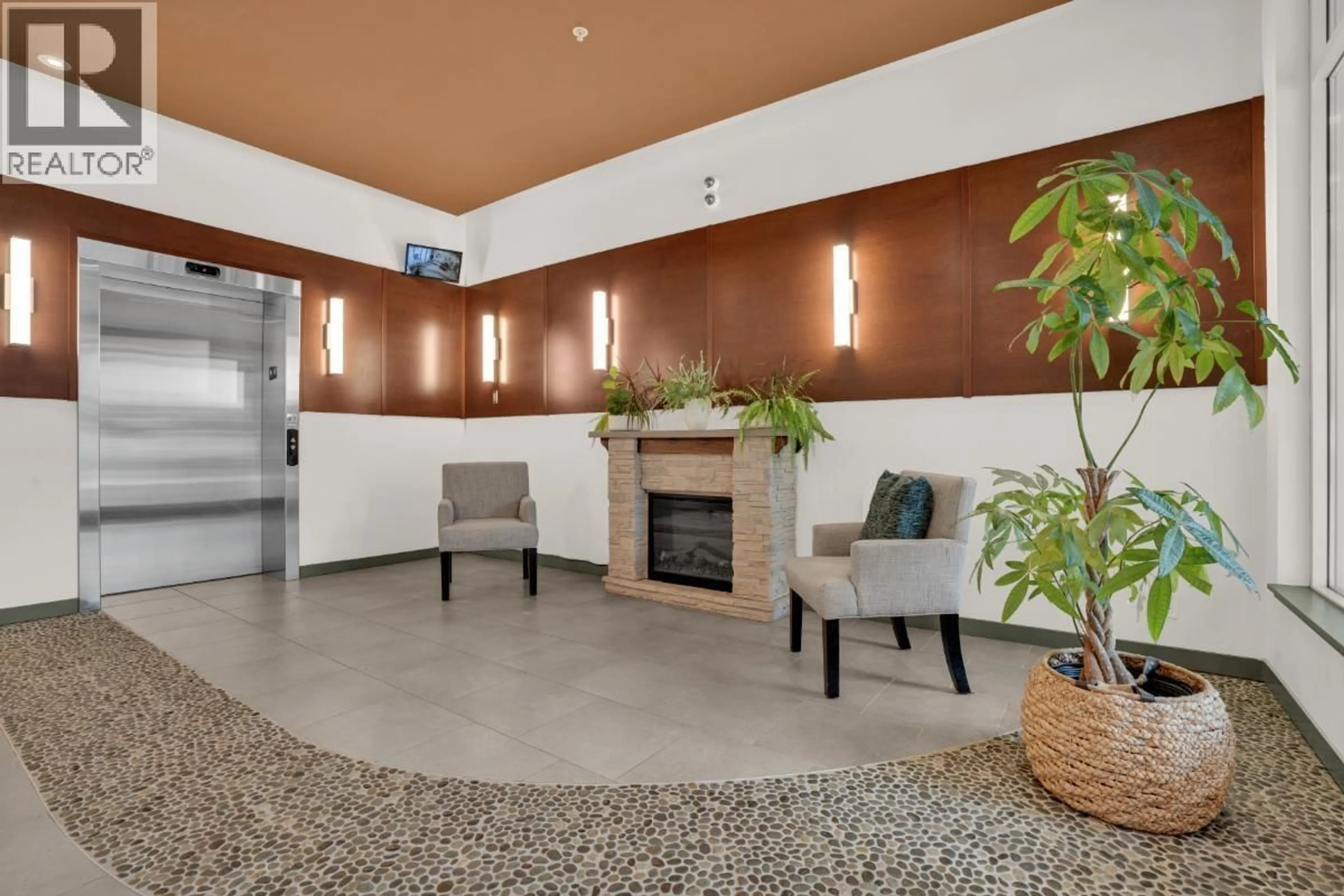 Lobby for 216 - 101 MORRISSEY ROAD, Port Moody British Columbia V3H0E6