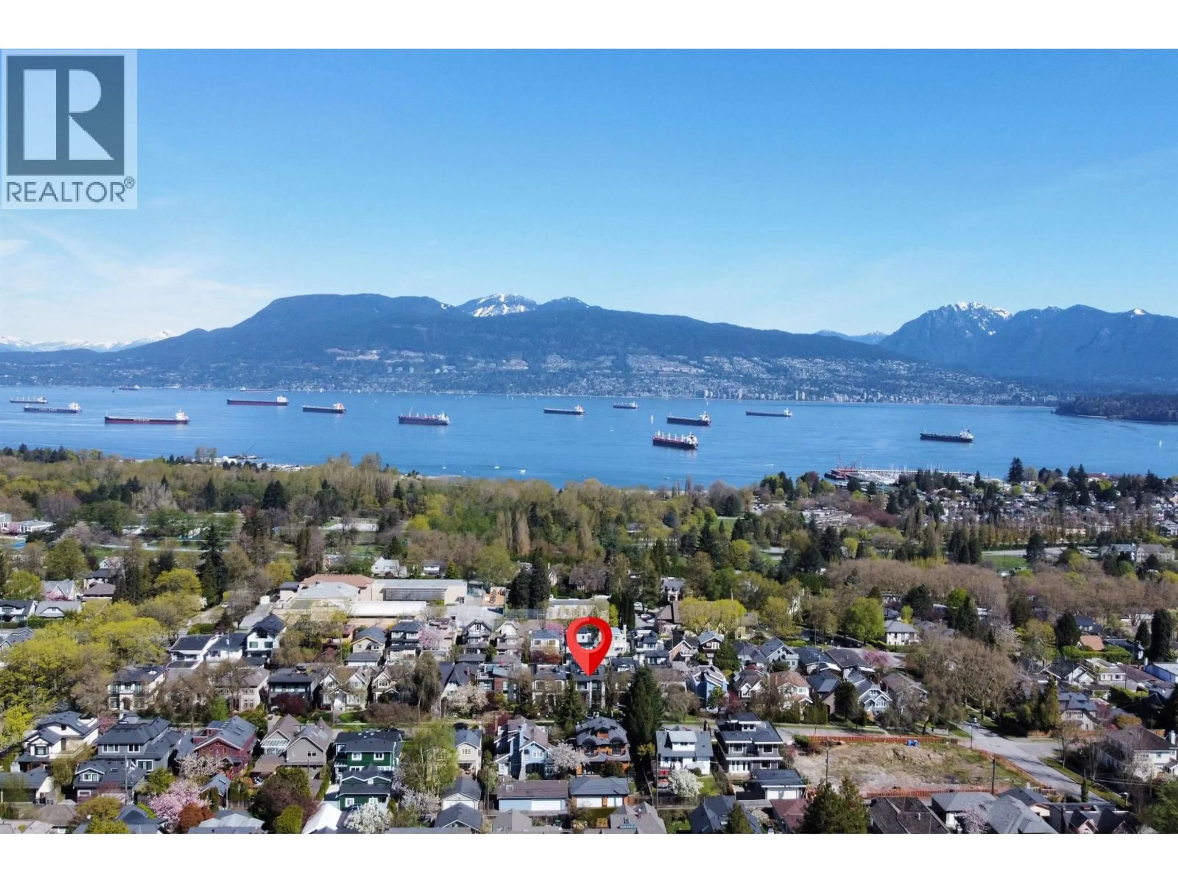 A pic from outside/outdoor area/front of a property/back of a property/a pic from drone, water/lake/river/ocean view for 4039 11TH AVENUE, Vancouver British Columbia V6R2L6
