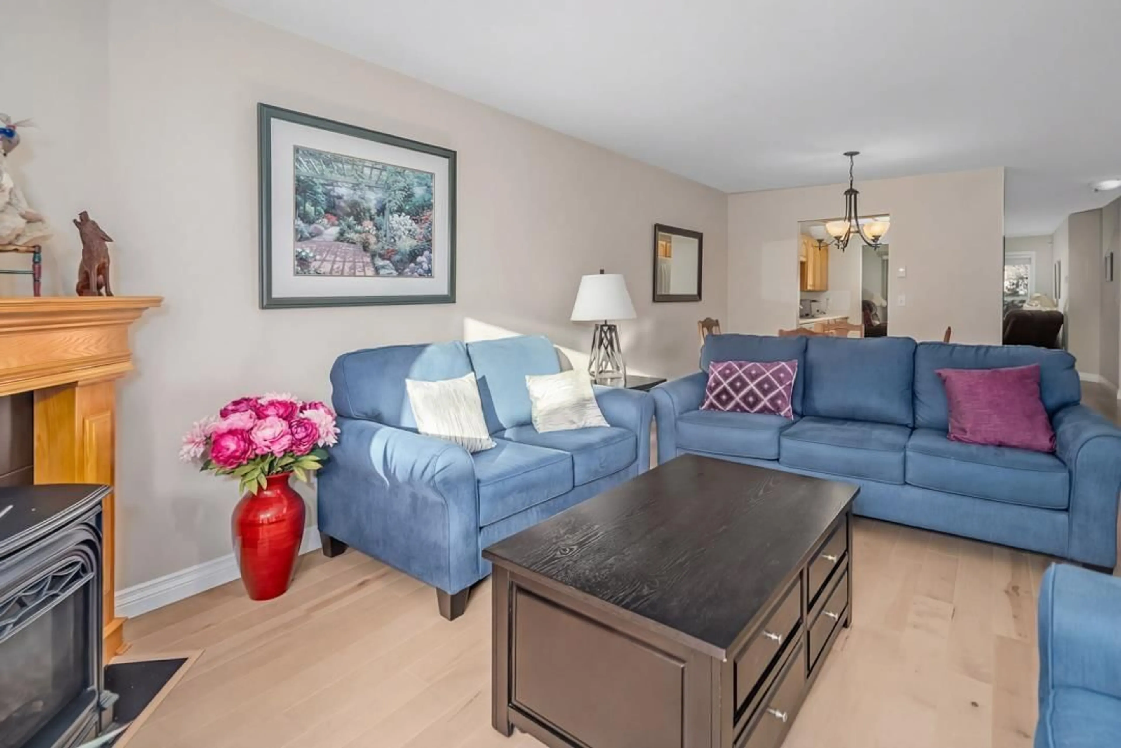 Living room with furniture, unknown for 3 - 32640 MURRAY AVENUE, Abbotsford British Columbia V2T4T5