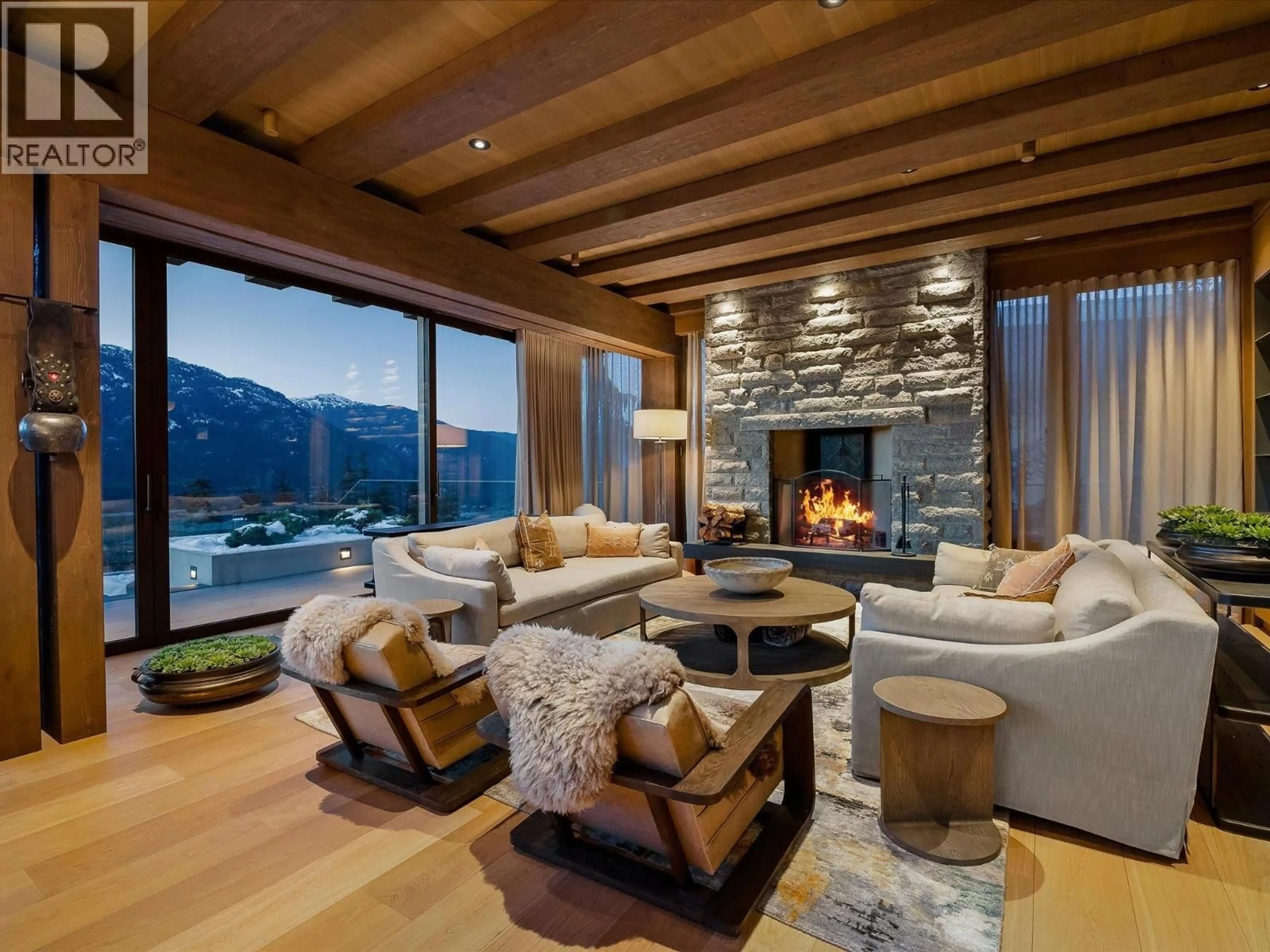 Living room with furniture, unknown for 2982 HIGH POINT DRIVE, Whistler British Columbia V8E0L6