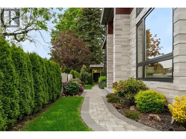 6571 WHITEOAK DRIVE, Richmond 2