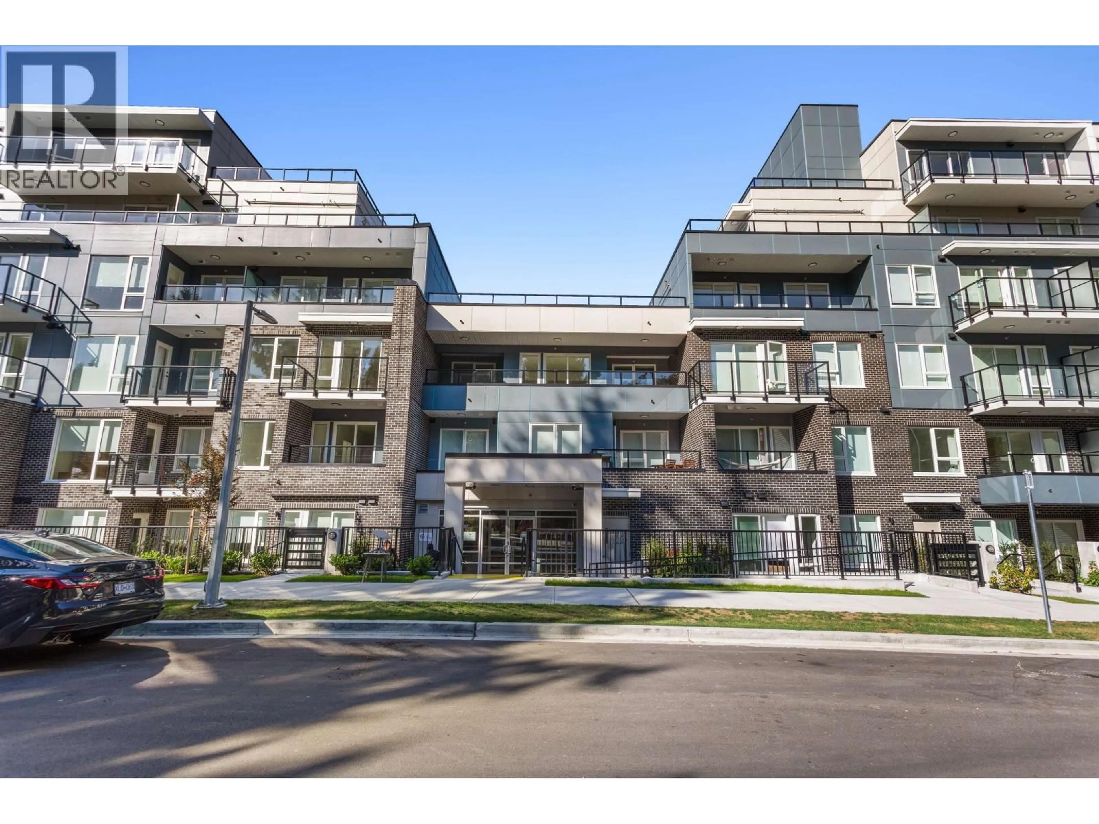 Unknown for 505 - 2002 ST GEORGE STREET, Port Moody British Columbia V3H2E6