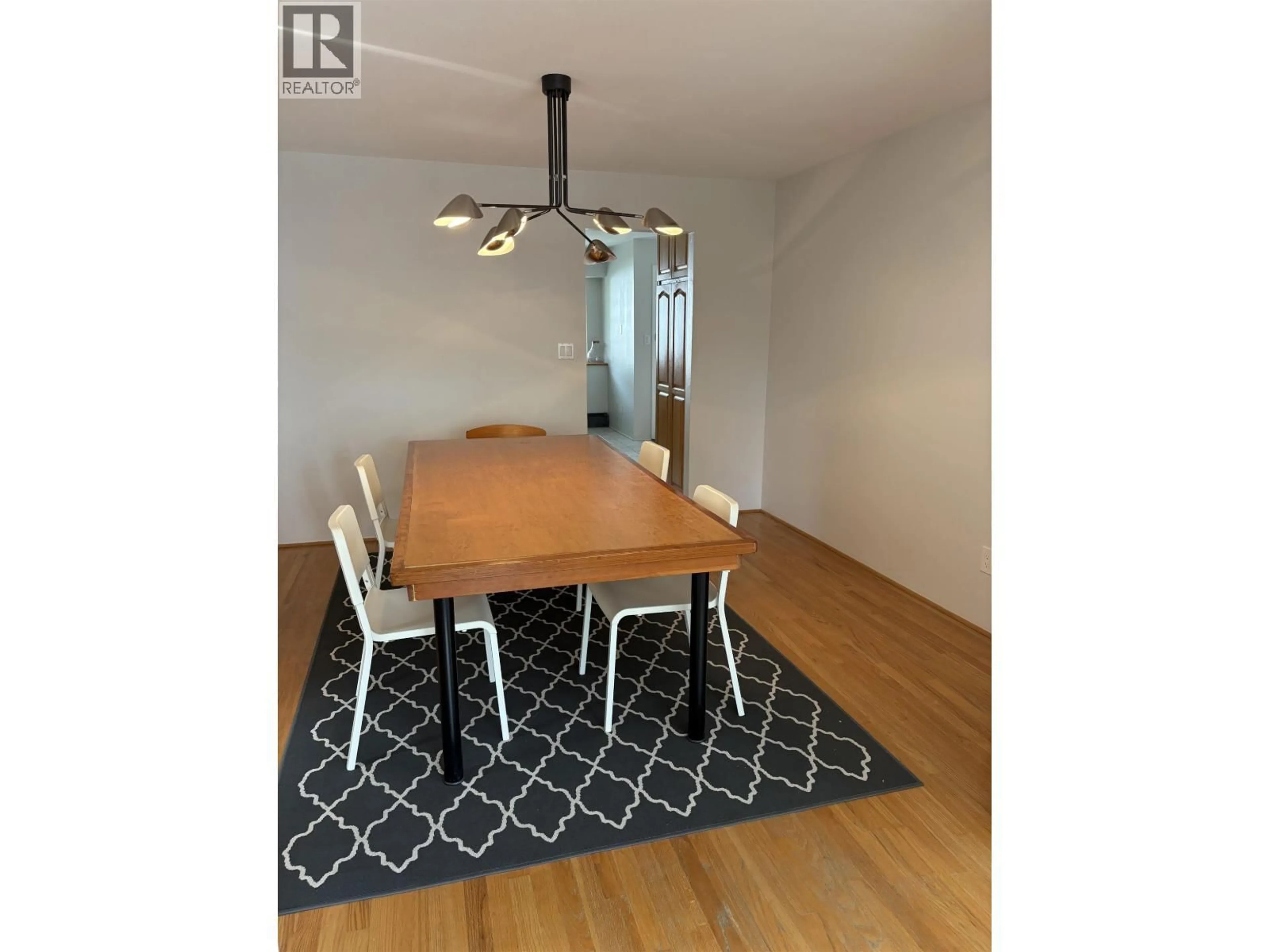 Dining room, wood/laminate floor for 4227 14TH AVENUE, Vancouver British Columbia V6R2X7