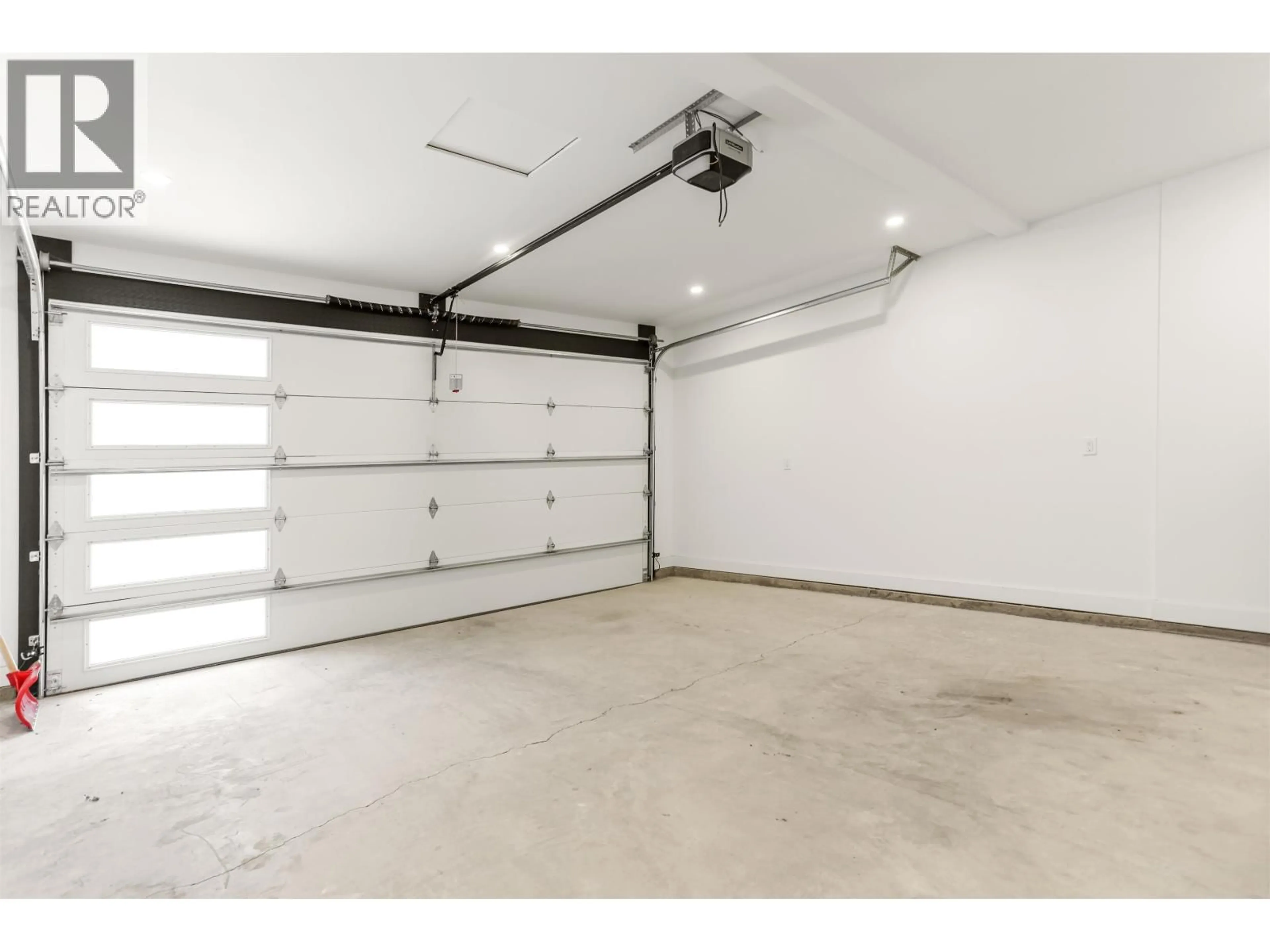 Indoor garage for 5224 SMITH AVENUE, Terrace British Columbia V8G0H1