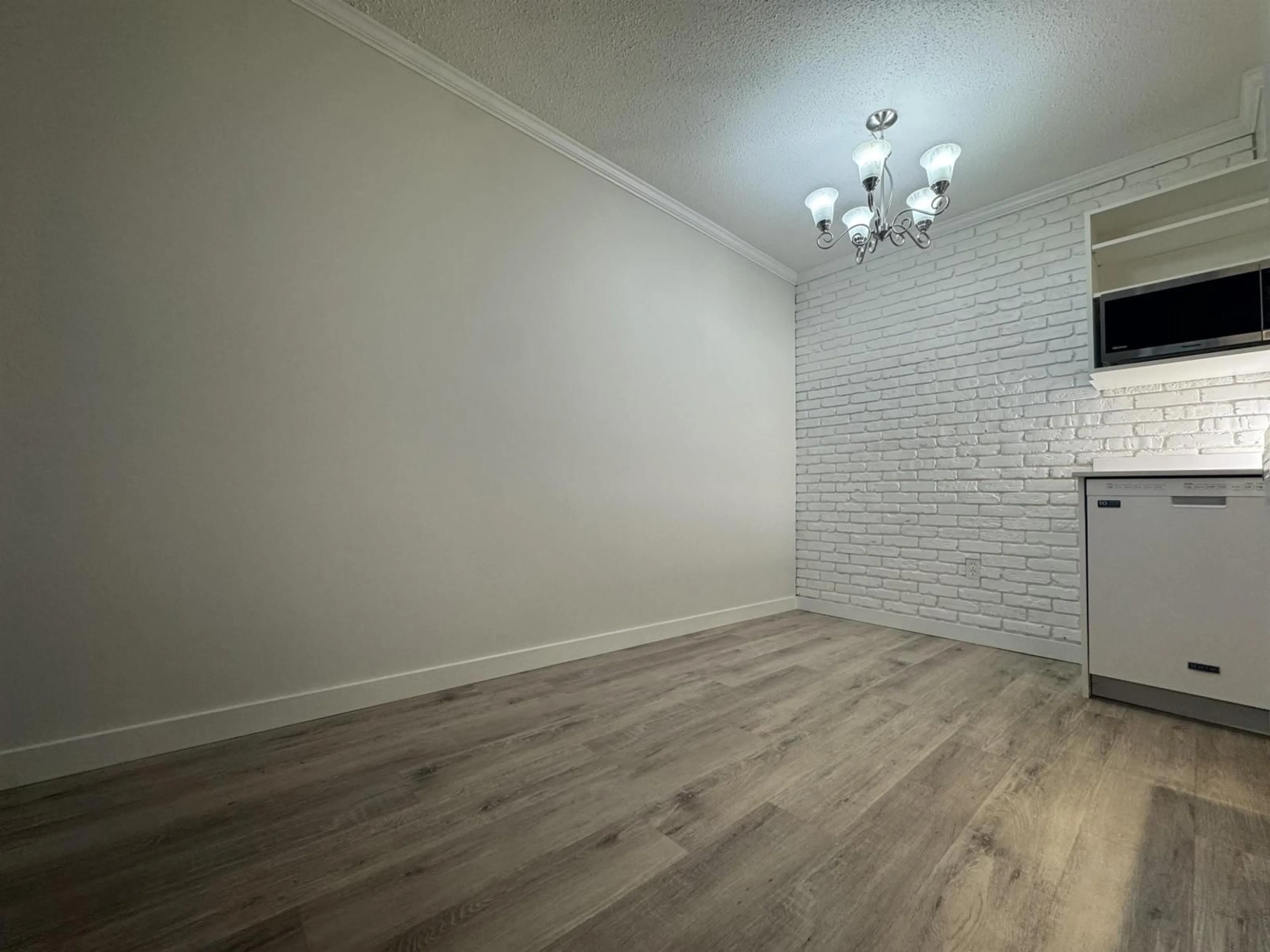 A pic of a room for 124 - 11806 88TH AVENUE, Delta British Columbia V4C3C5