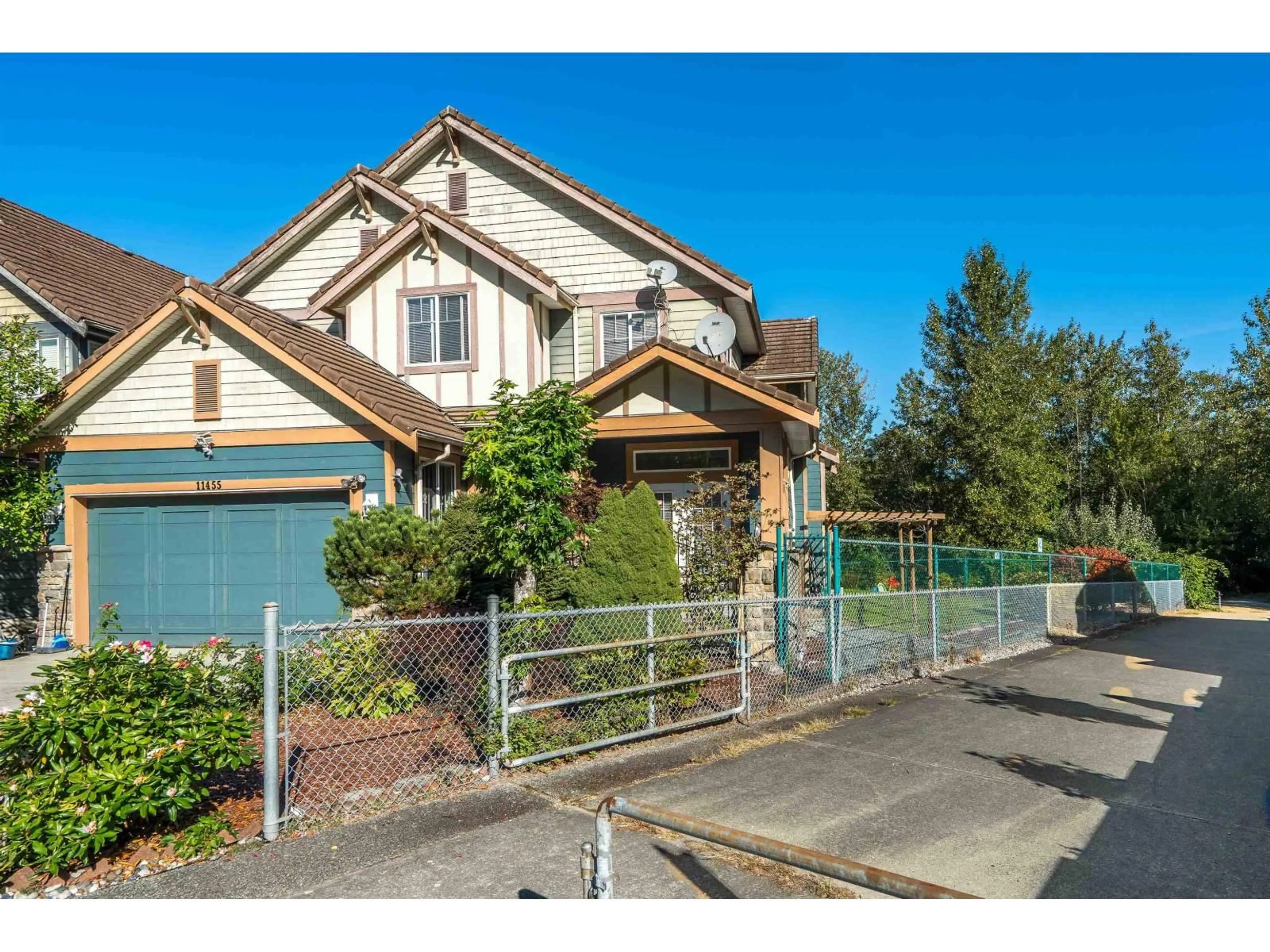 Unknown for 11455 154A STREET, Surrey British Columbia V3R2V7