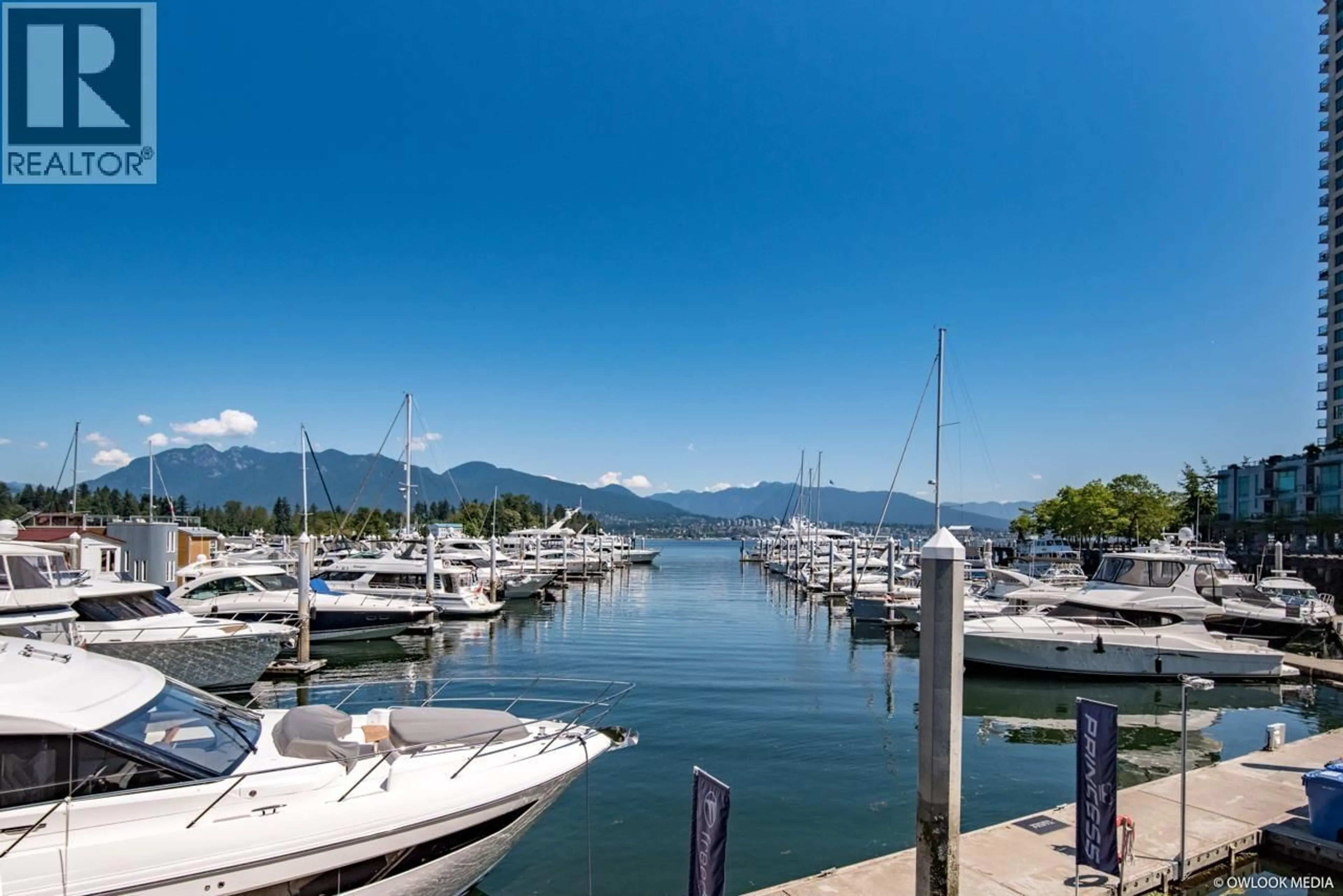 Patio, water/lake/river/ocean view for 1806 - 588 BROUGHTON STREET, Vancouver British Columbia V6G3E3