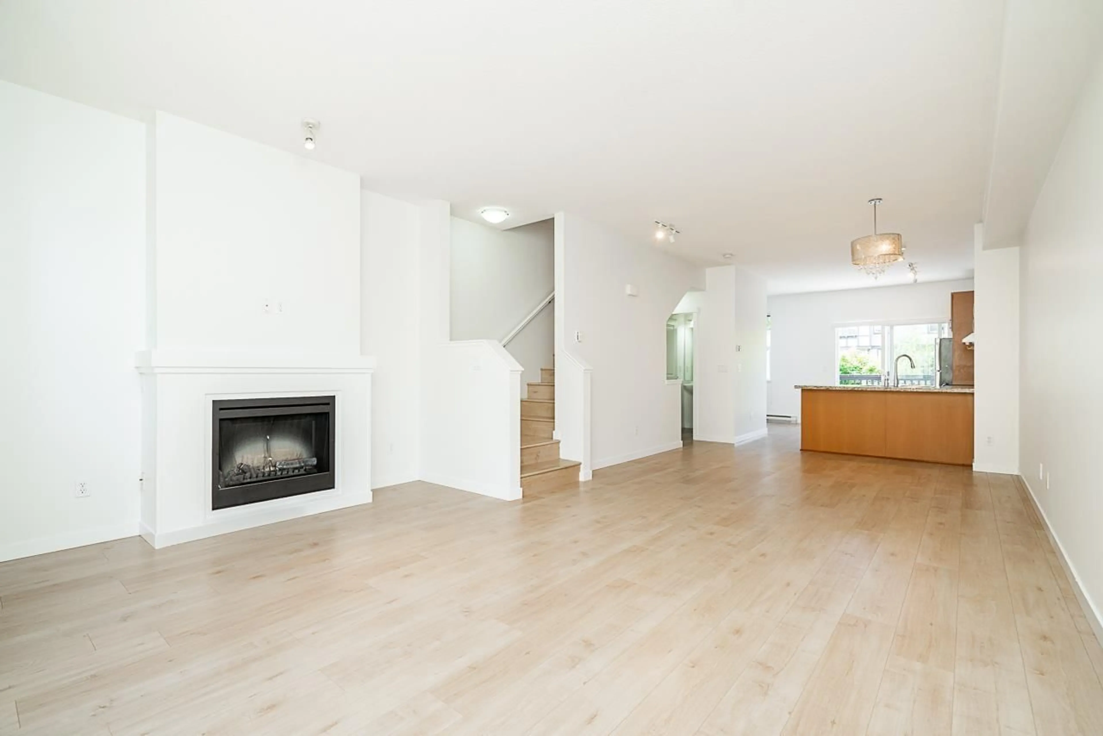 Unknown for 19 - 8385 DELSOM WAY, Delta British Columbia V4C0A3