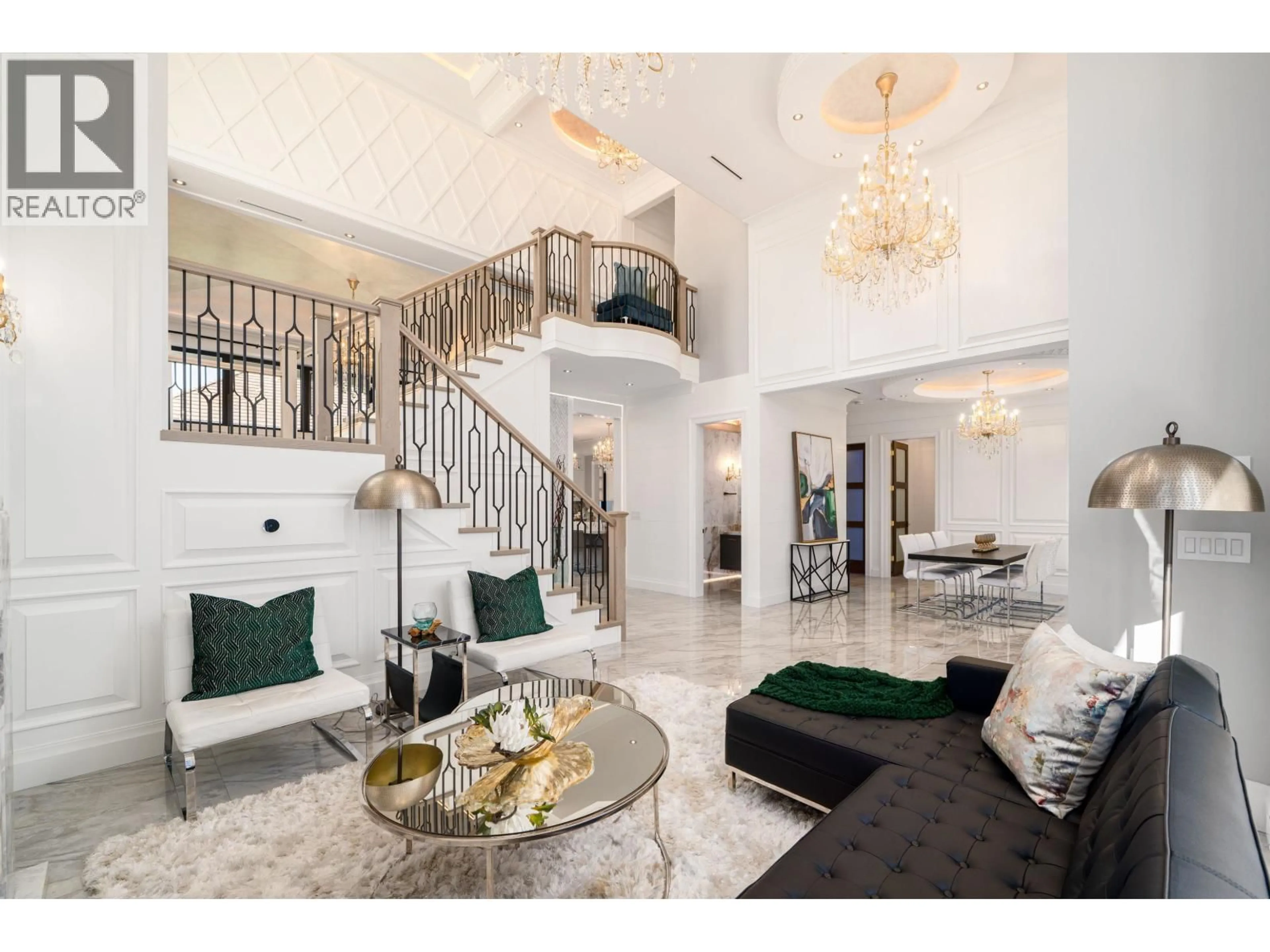 Indoor foyer for 6191 UDY ROAD, Richmond British Columbia V7C2X8