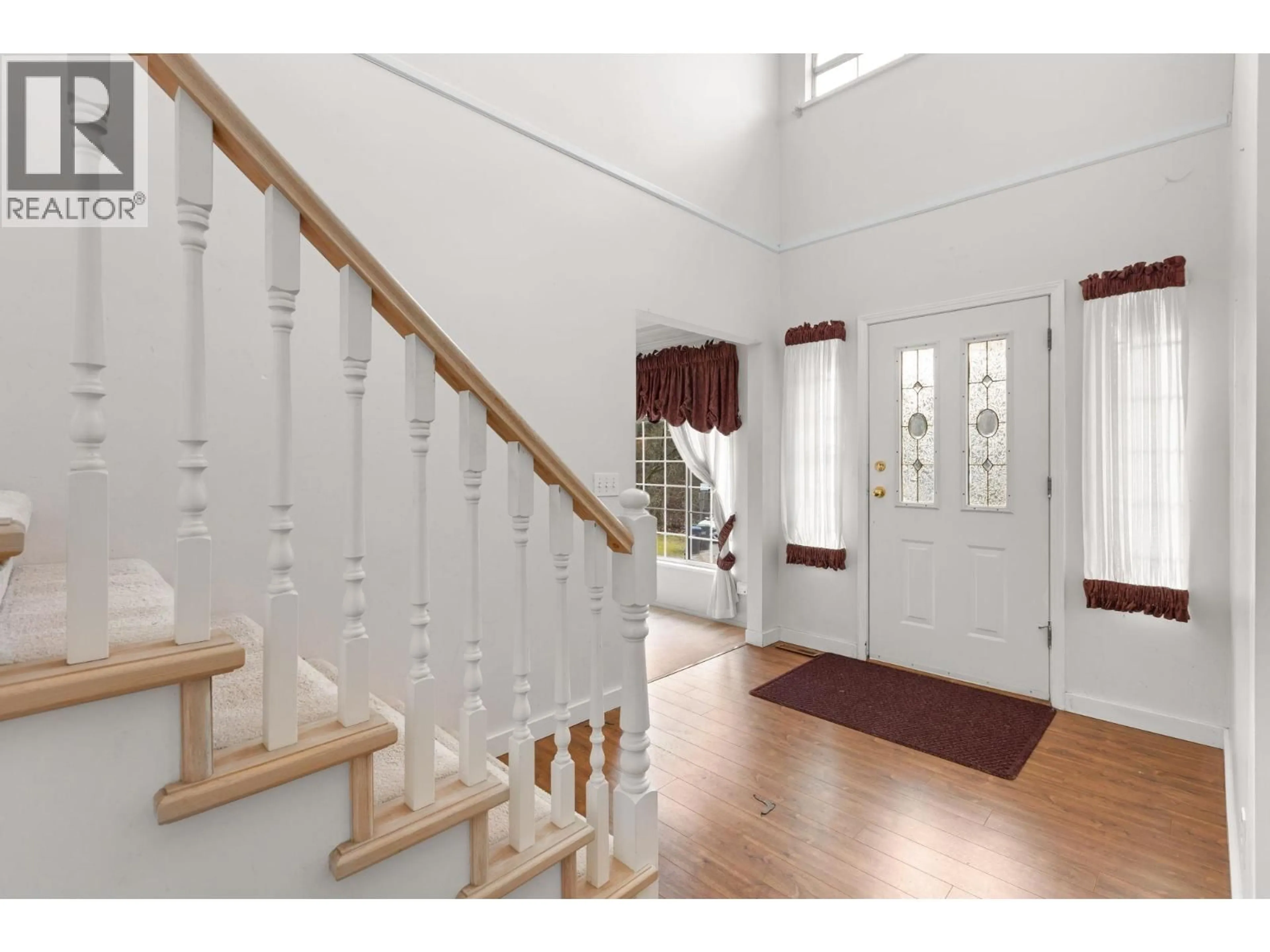 Indoor entryway for 1225 WINDSOR AVENUE, Port Coquitlam British Columbia V3B7J8