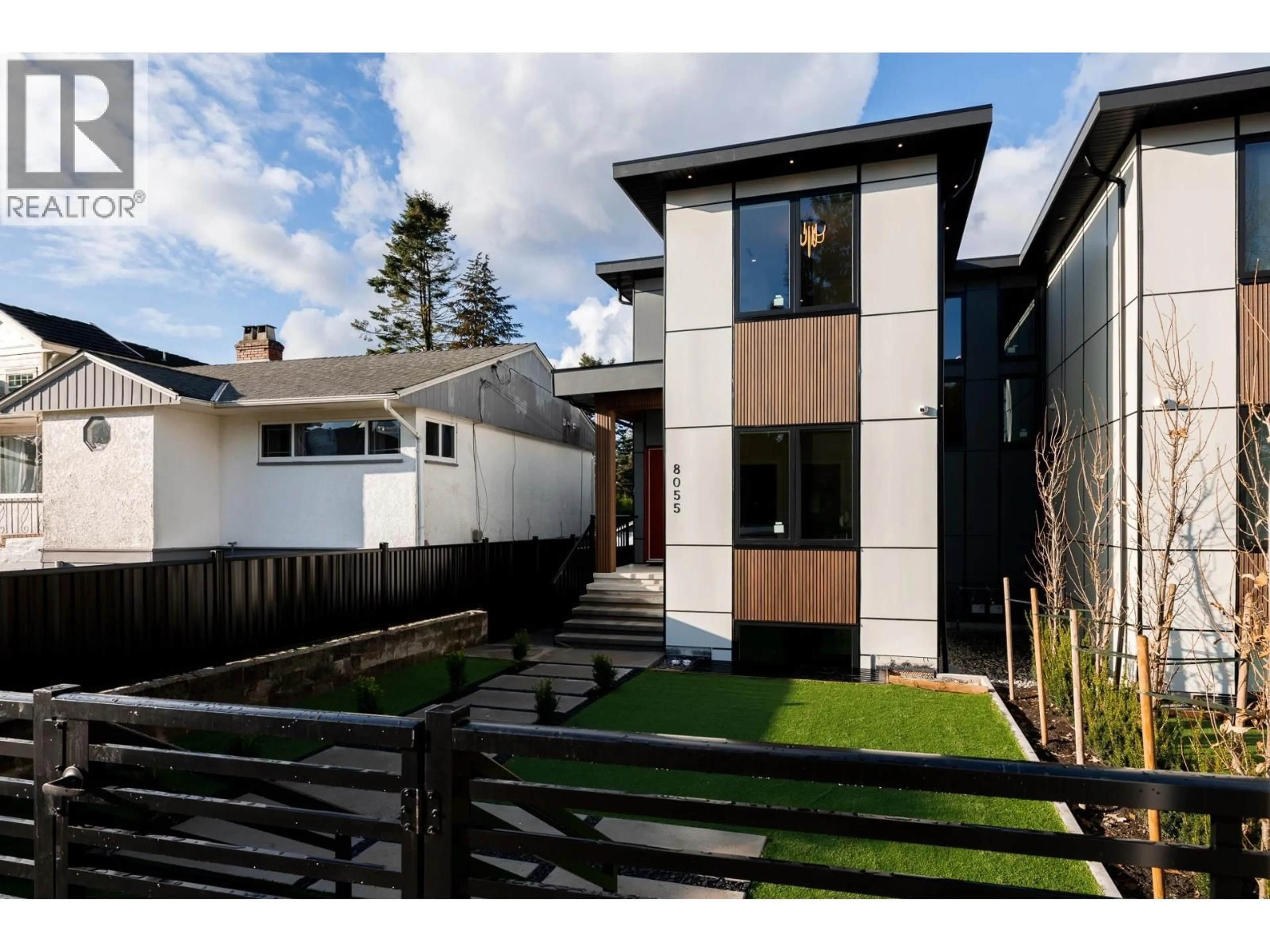 Unknown for 8055 18TH AVENUE, Burnaby British Columbia V3N1J9