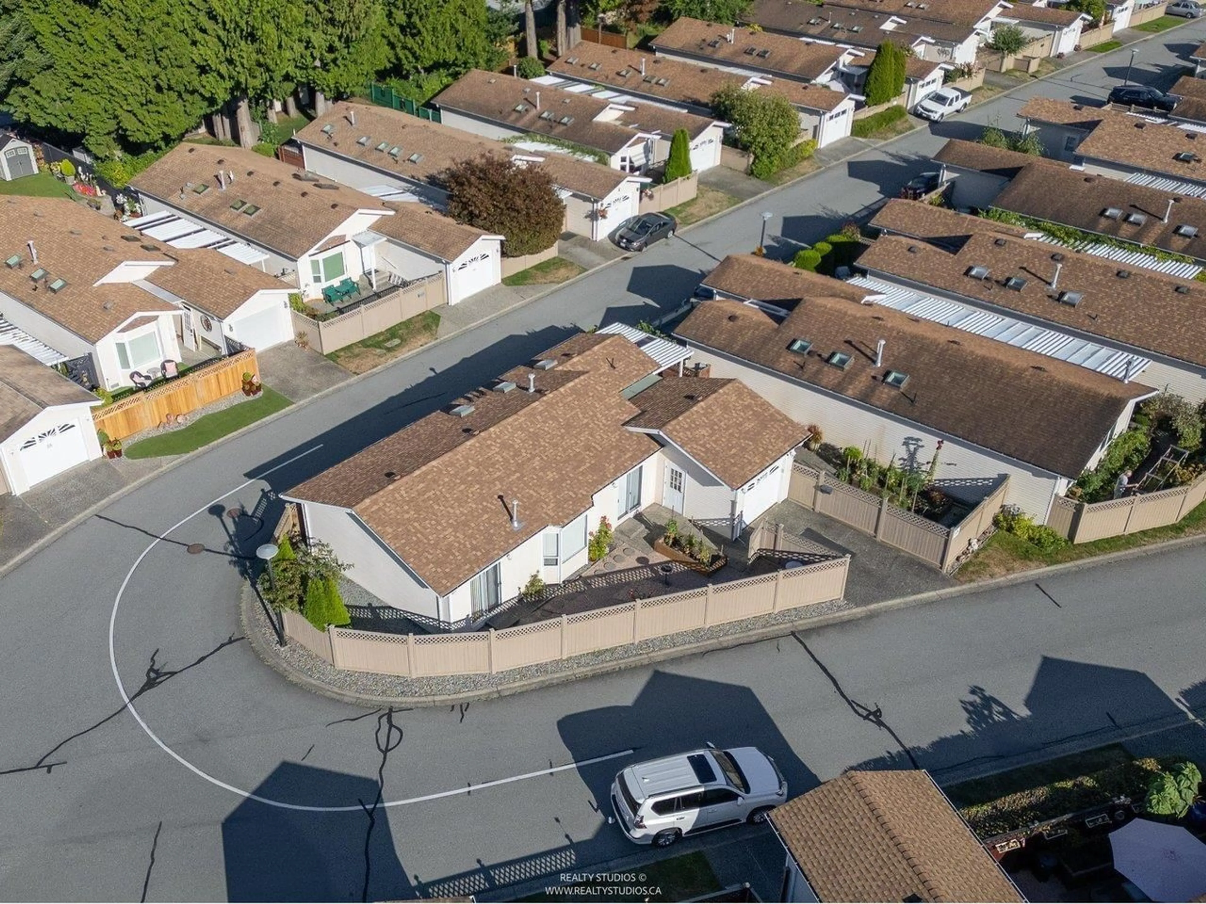 A pic from outside/outdoor area/front of a property/back of a property/a pic from drone, street for 59 - 1400 164 STREET, Surrey British Columbia V4A8V7