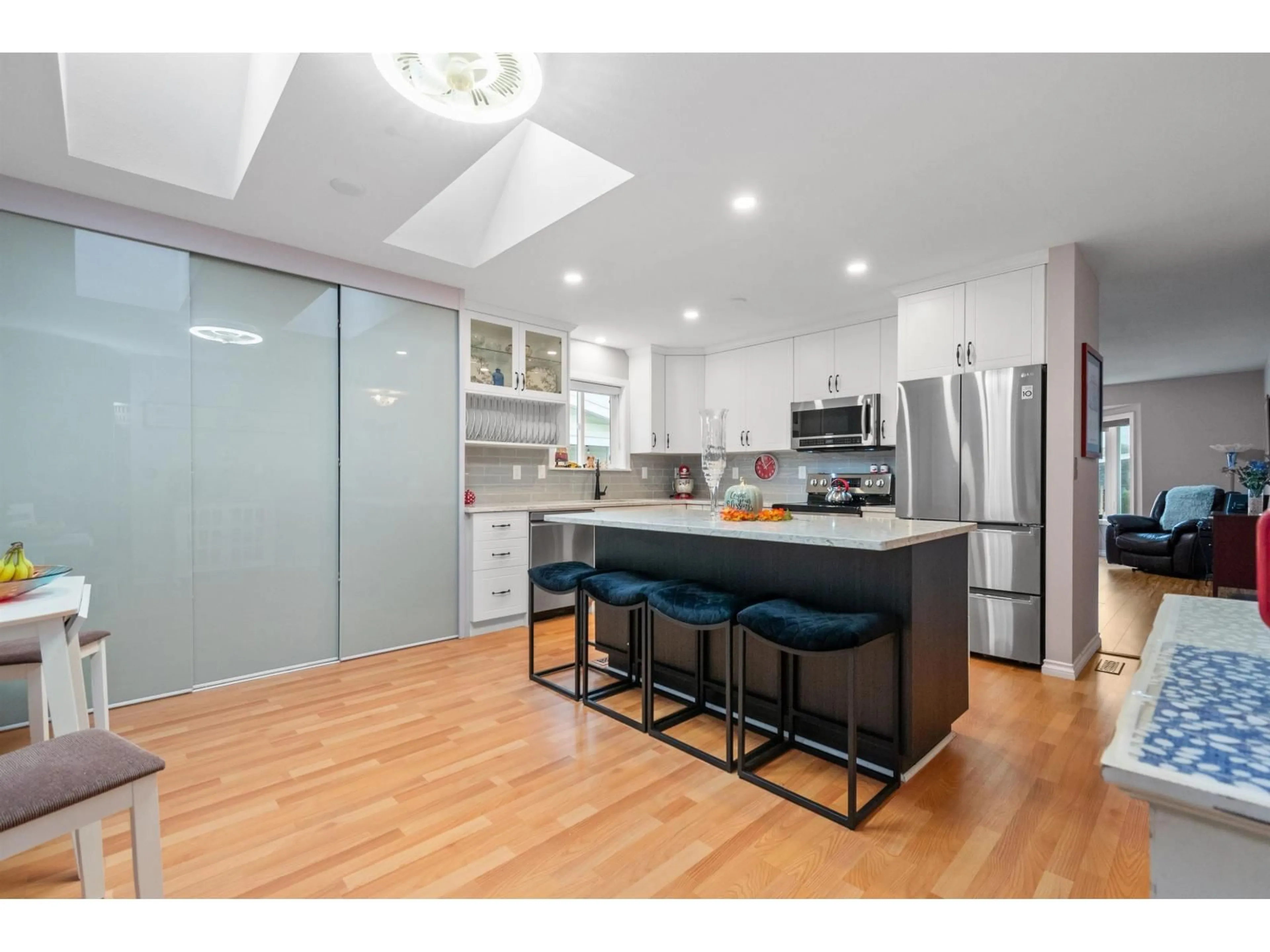 Open concept kitchen, unknown for 12 - 9055 ASHWELL ROAD, Chilliwack British Columbia V2P7S6