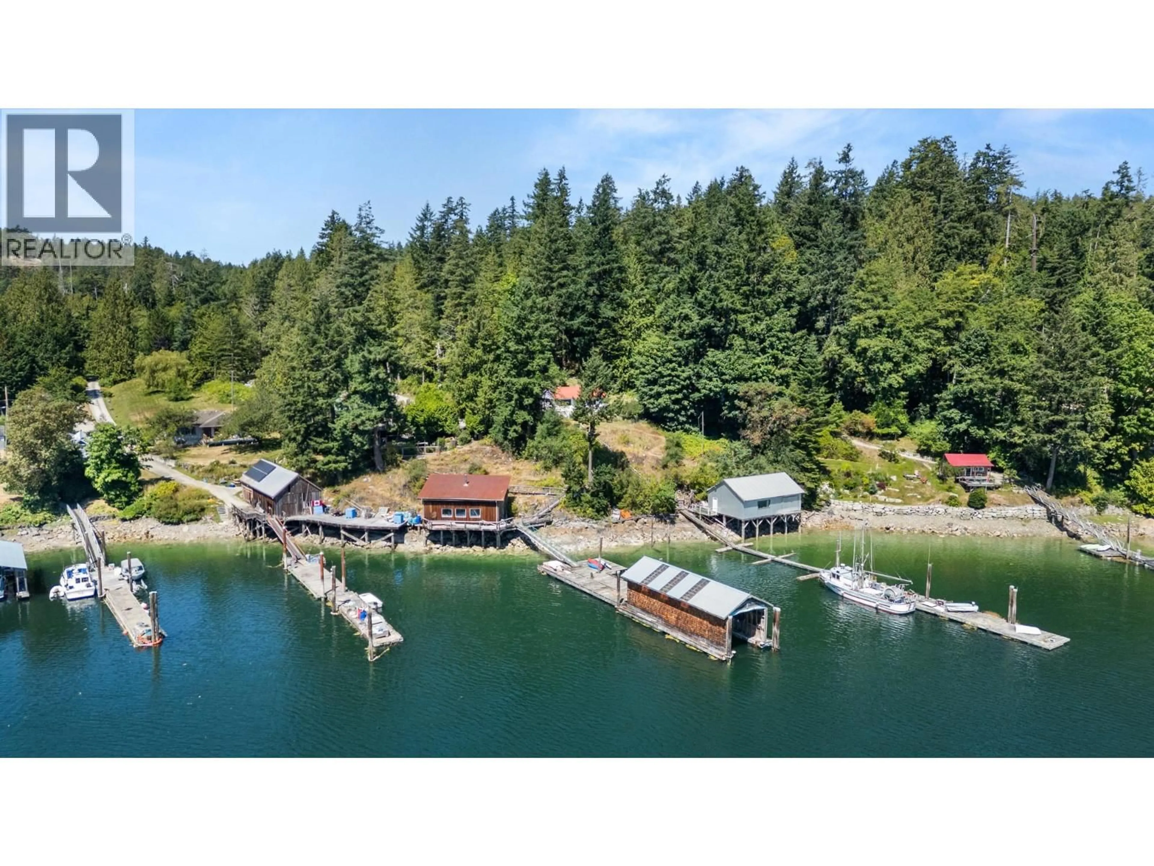 A pic from outside/outdoor area/front of a property/back of a property/a pic from drone, water/lake/river/ocean view for 4371 FRANCIS PENINSULA ROAD, Madeira Park British Columbia V0N2H1