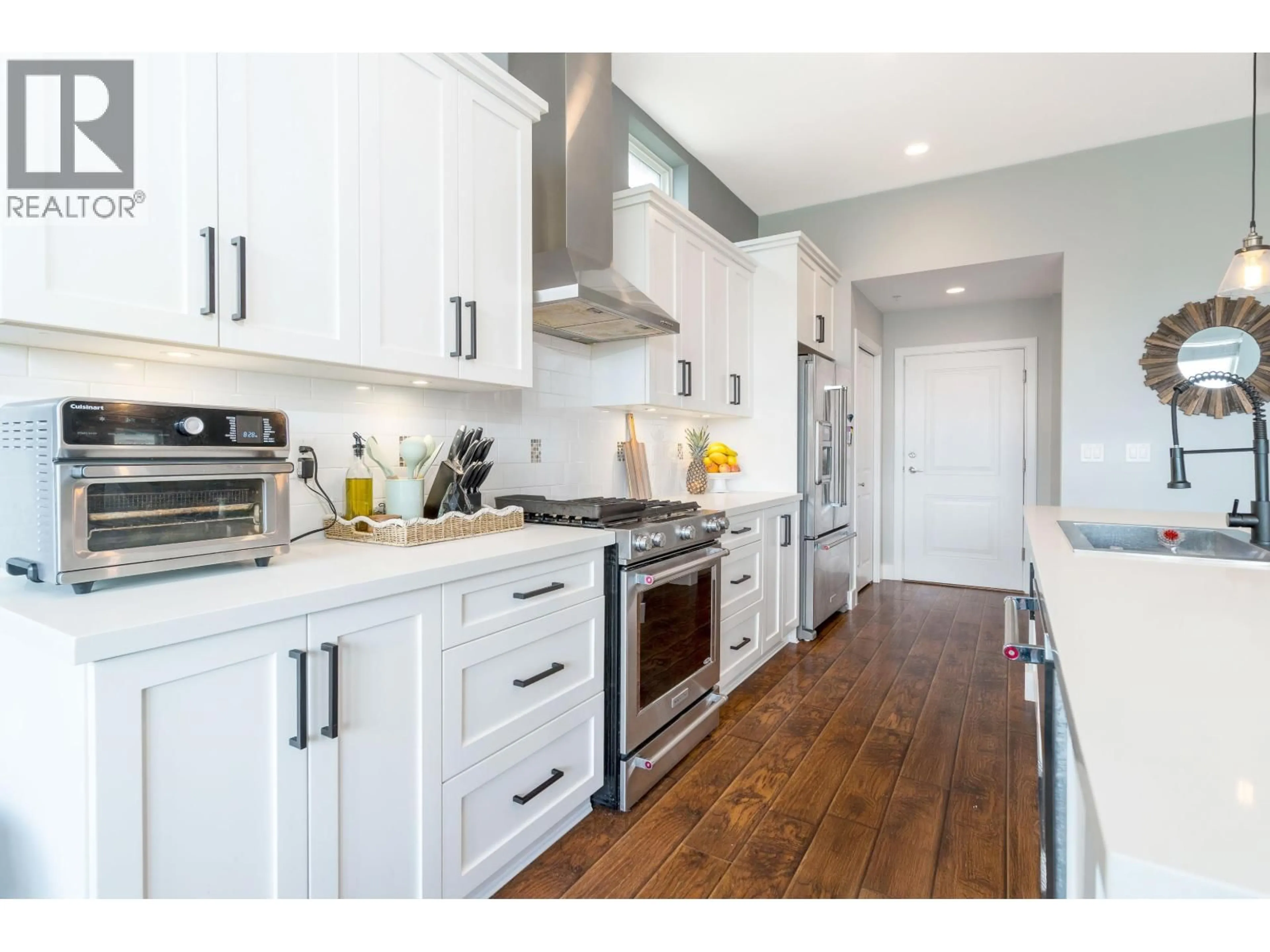 Open concept kitchen, unknown for 10469 MCEACHERN STREET, Maple Ridge British Columbia V2W0H8