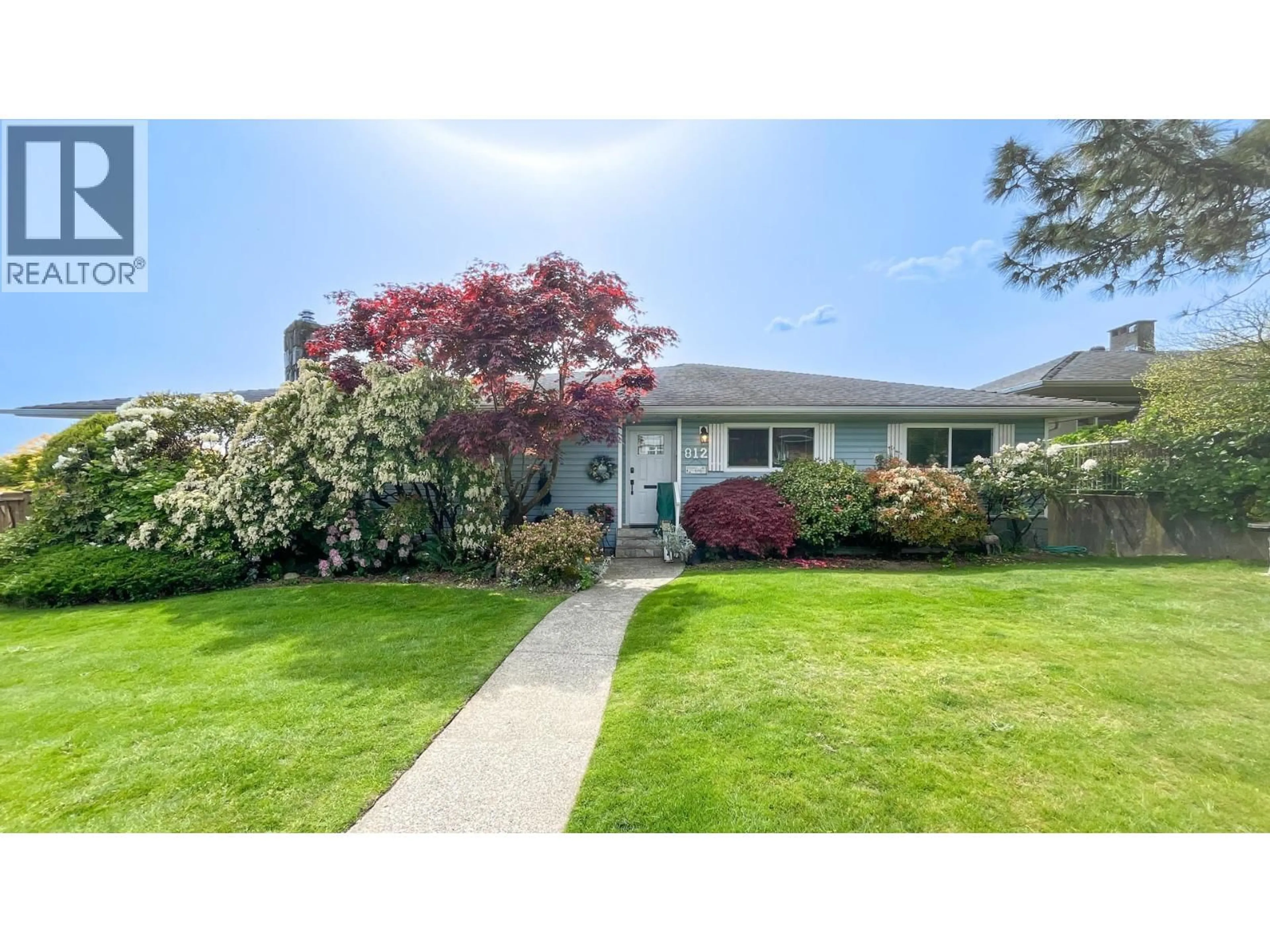 Unknown for 812 YORK STREET, New Westminster British Columbia V3L4S4