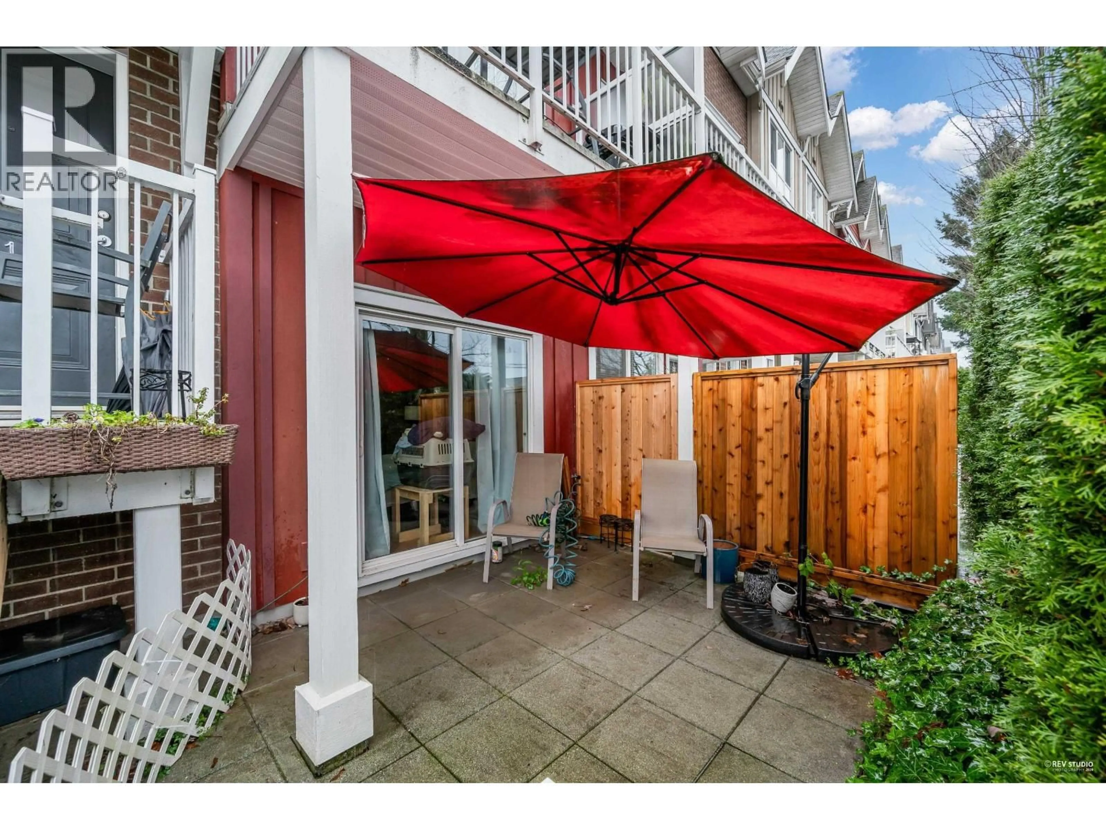 Patio, street for 310 - 1661 FRASER AVENUE, Port Coquitlam British Columbia V3B0B6