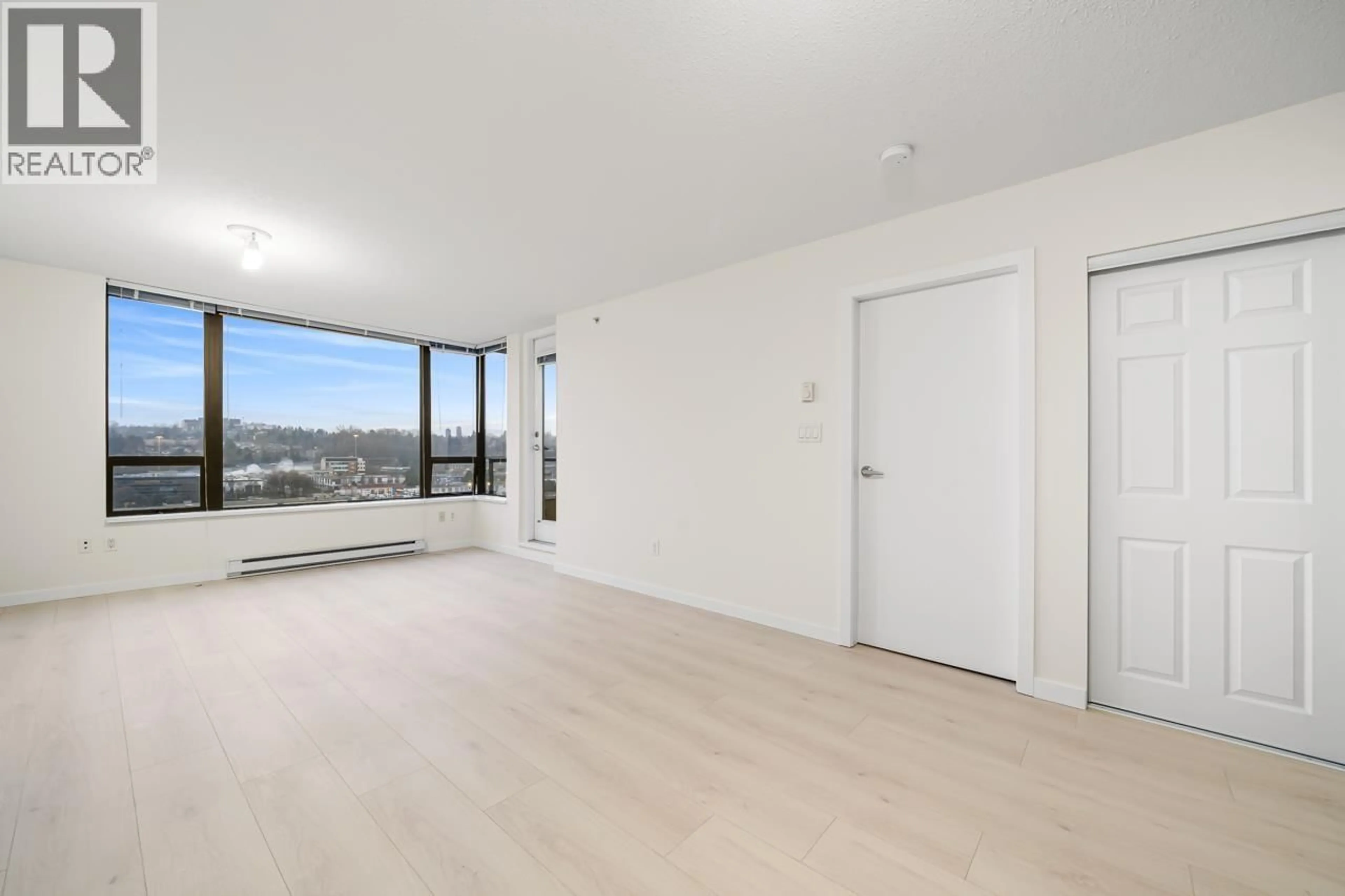 A pic of a room for 1105 - 4178 DAWSON STREET, Burnaby British Columbia V5C0A1