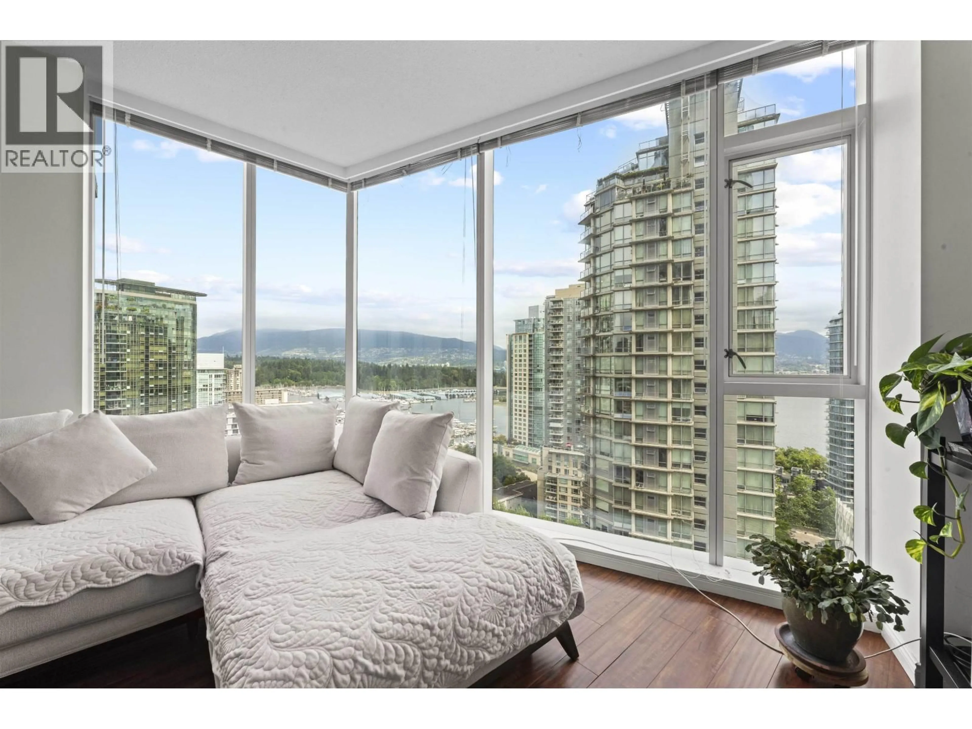 A pic of a room for 1705 - 1211 MELVILLE STREET, Vancouver British Columbia V6E0A7