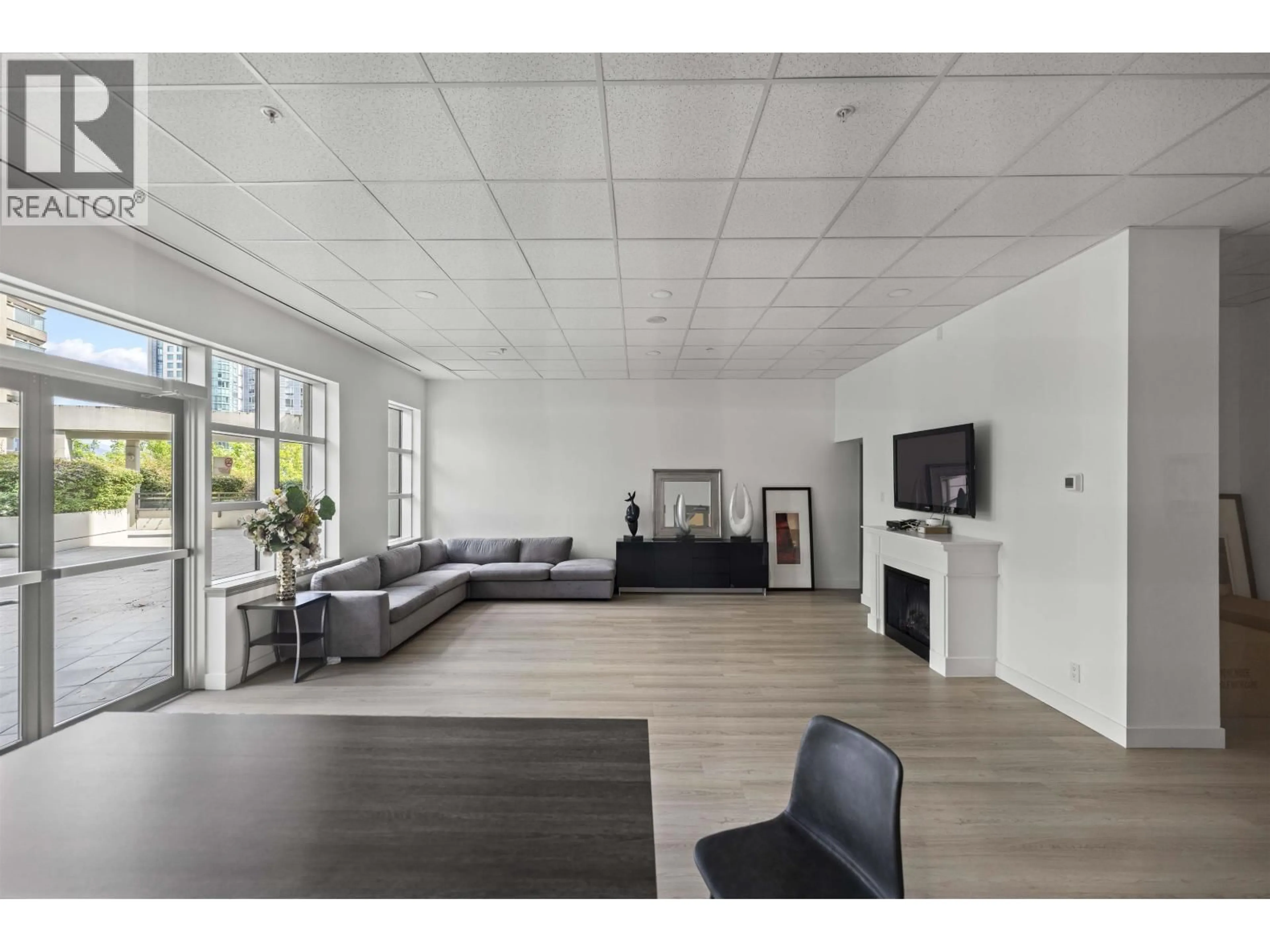 Unknown for 1705 - 1211 MELVILLE STREET, Vancouver British Columbia V6E0A7