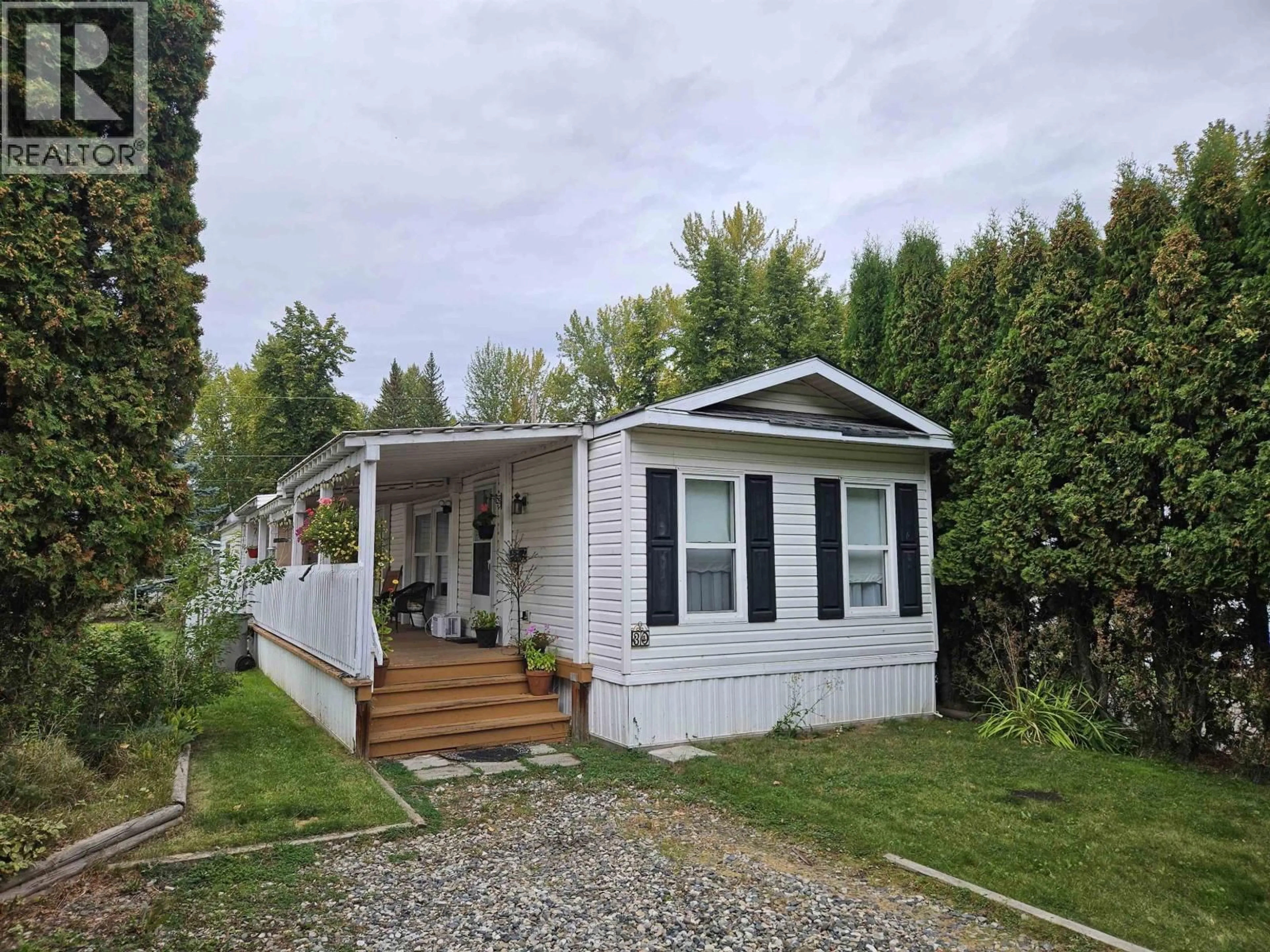 Home with vinyl exterior material, street for 30 - 654 NORTH FRASER DRIVE, Quesnel British Columbia V2J1Z6