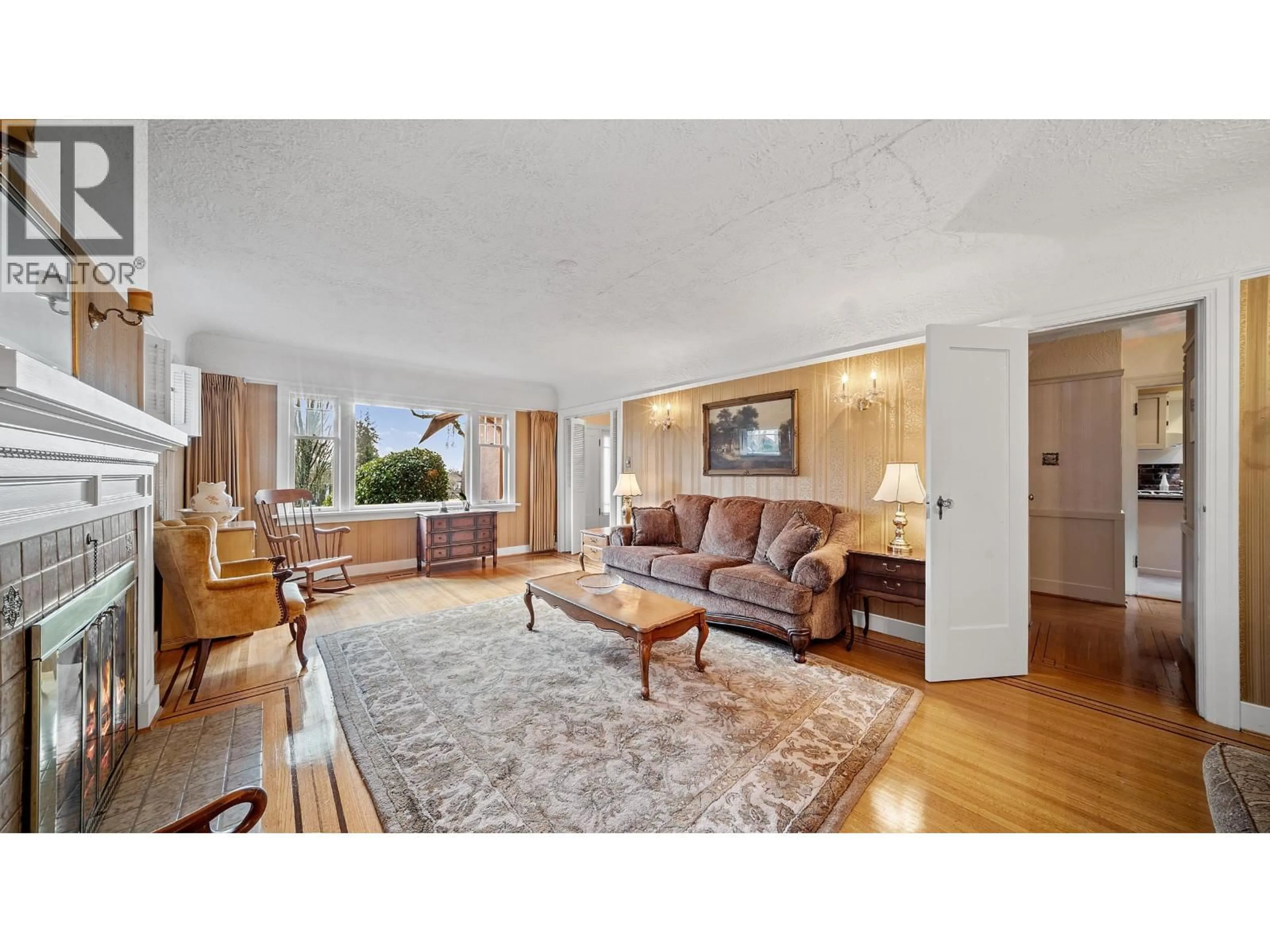 Living room with furniture, unknown for 3537 31ST AVENUE, Vancouver British Columbia V6S1X8