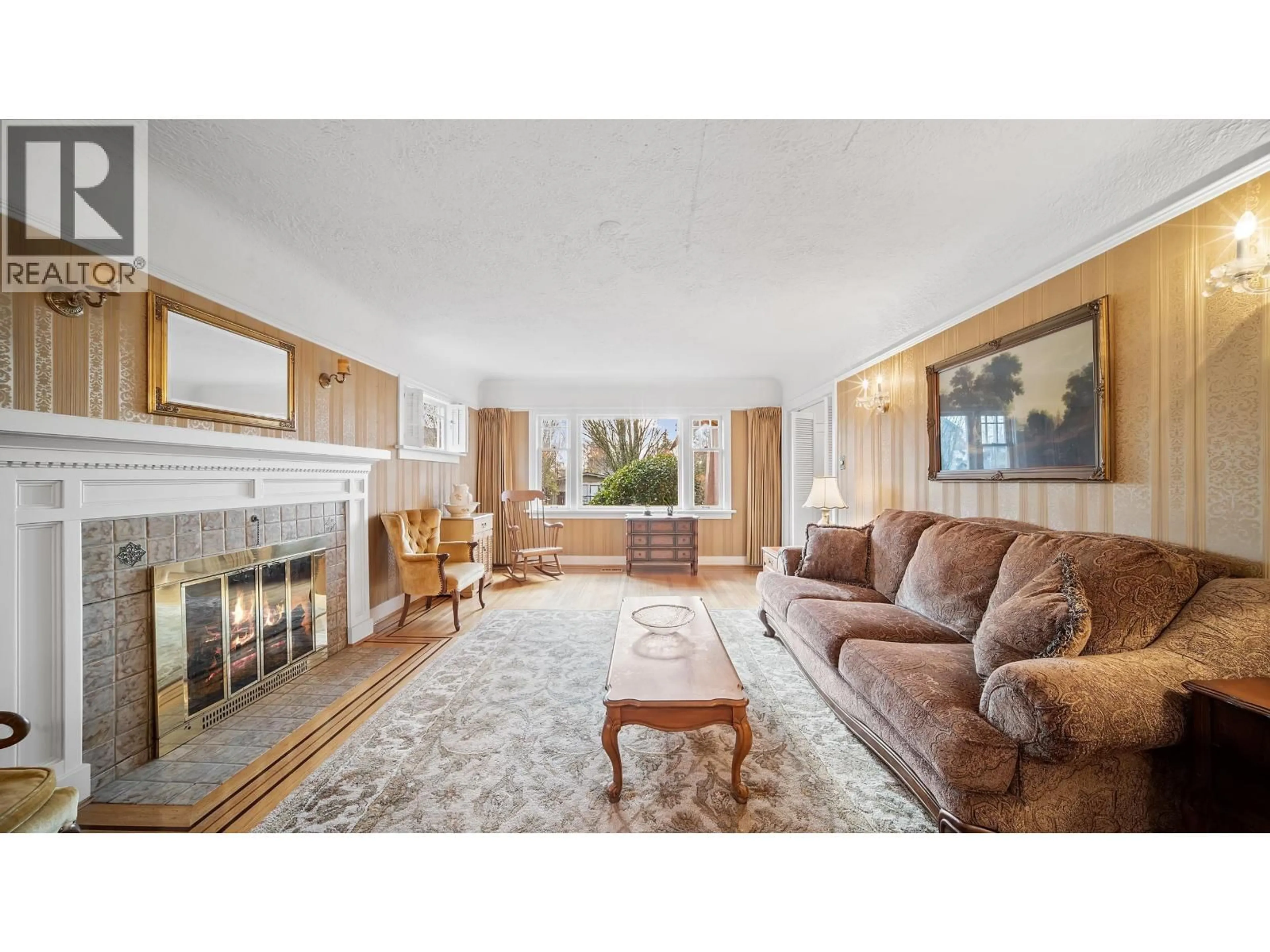 Living room with furniture, unknown for 3537 31ST AVENUE, Vancouver British Columbia V6S1X8