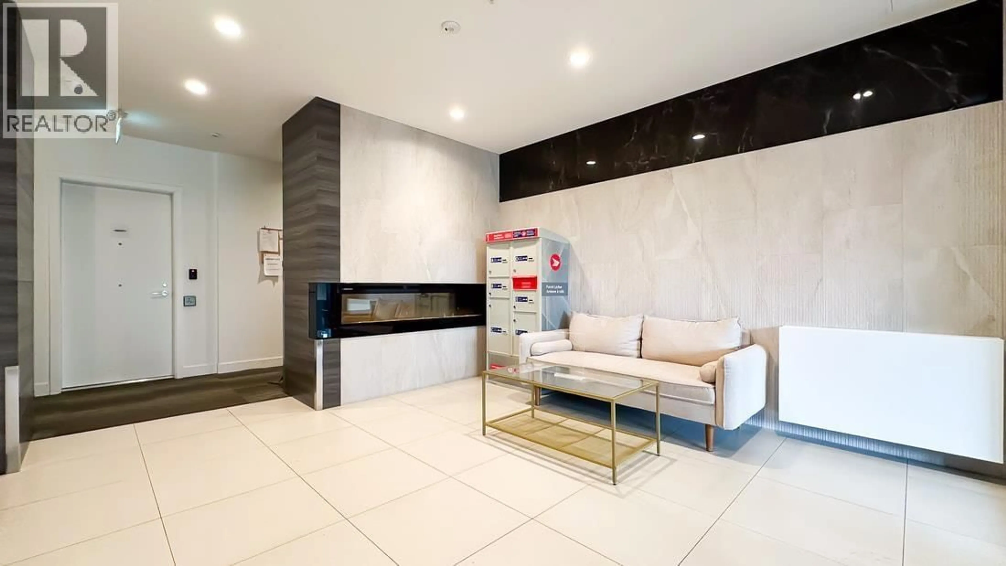 Lobby for 302 - 6733 CAMBIE STREET, Vancouver British Columbia V6P3H1