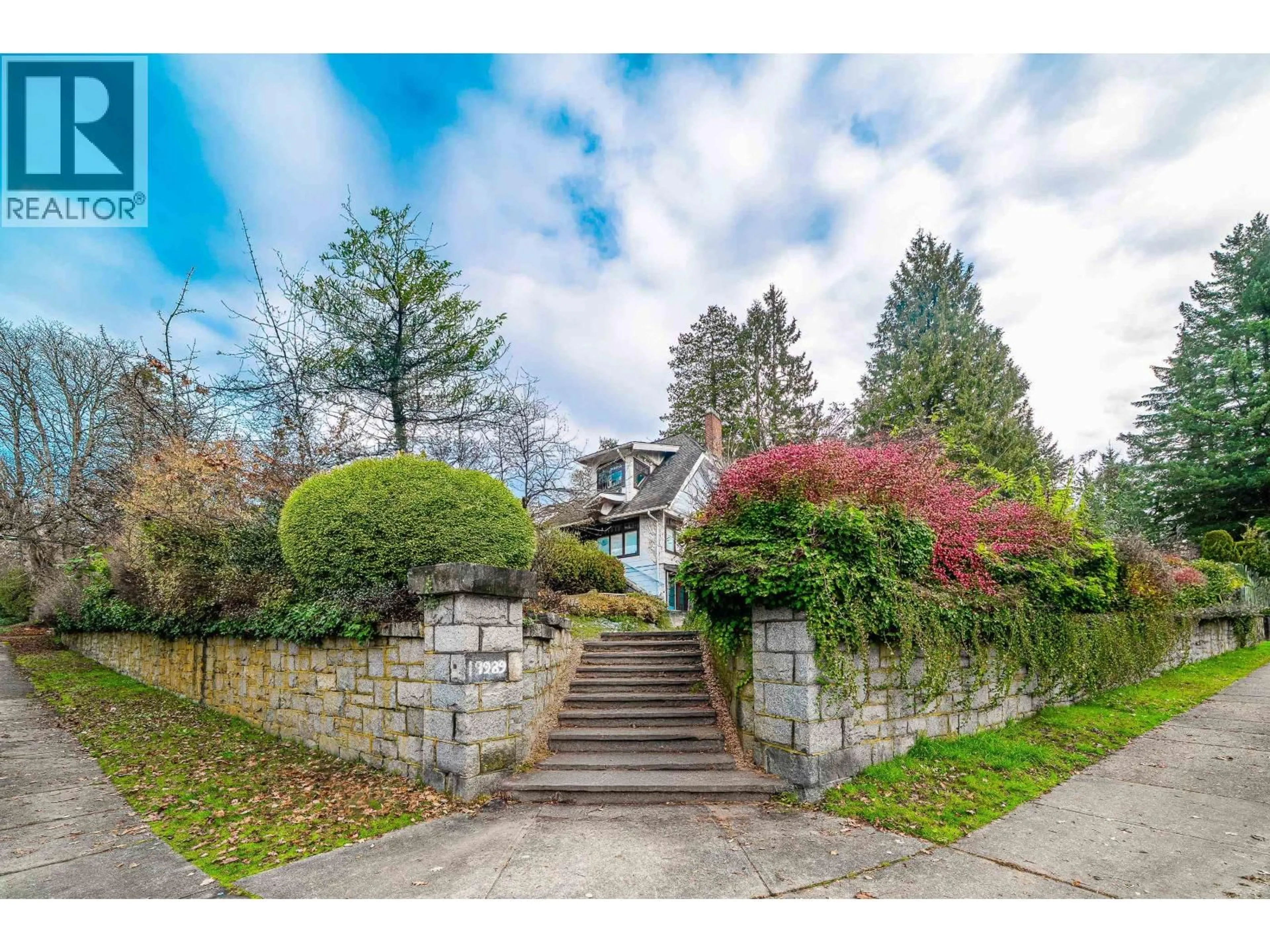 Unknown for 1989 KING EDWARD AVENUE, Vancouver British Columbia V6J2W7