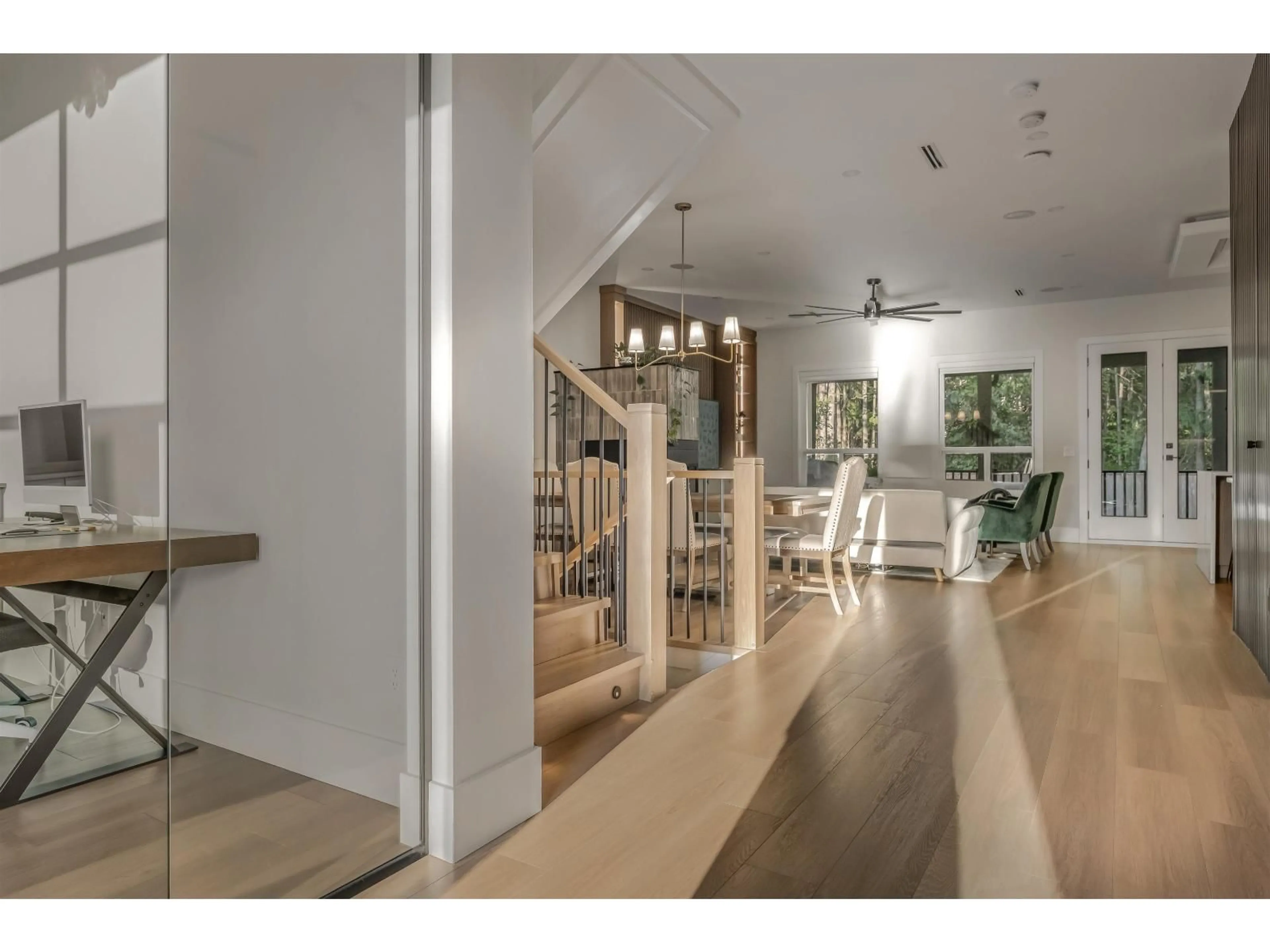 Indoor foyer for 3278 198 STREET, Langley British Columbia V3A7L6