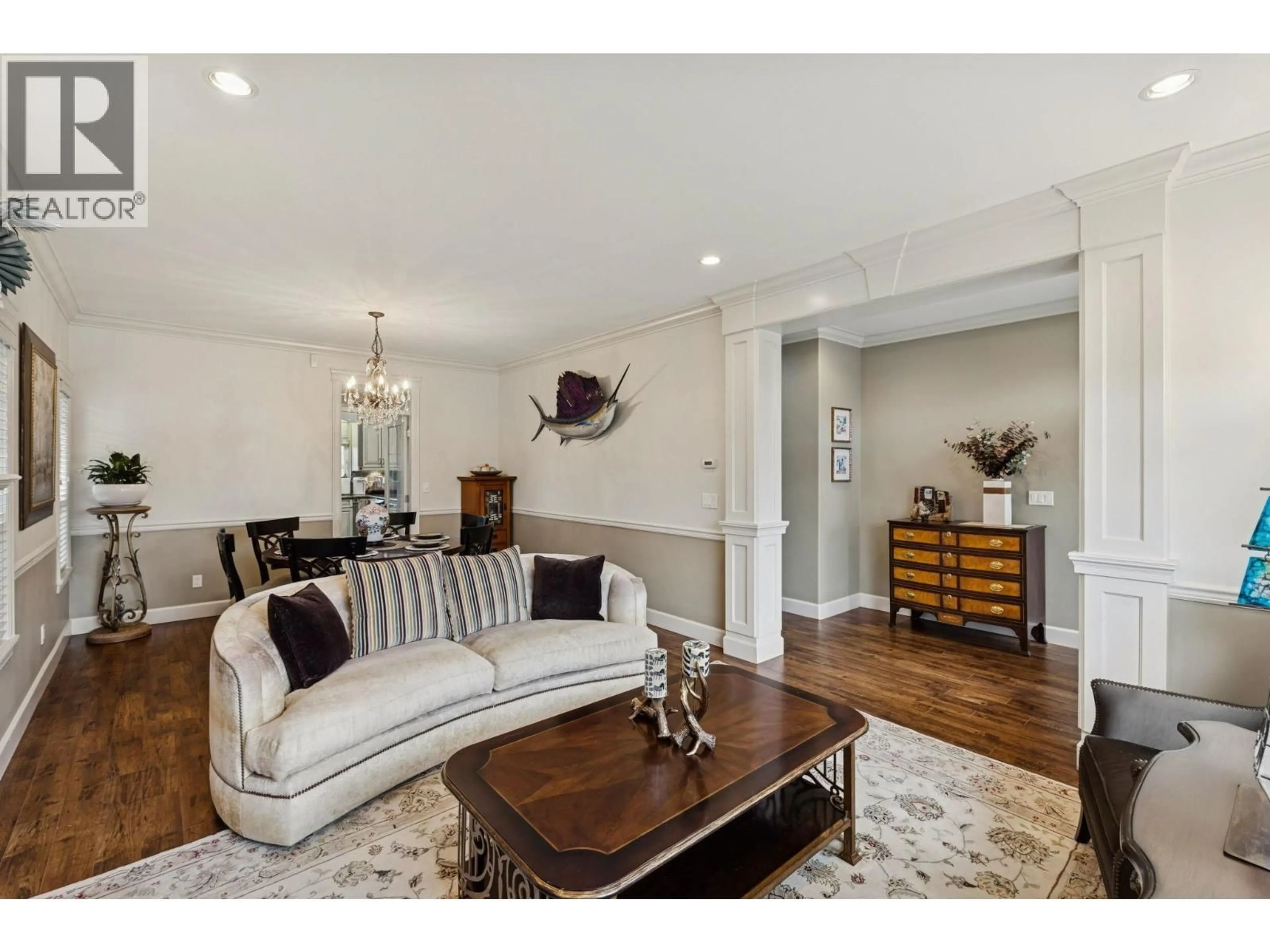 Living room with furniture, unknown for 5863 COVE LINK ROAD, Delta British Columbia V4K5G8