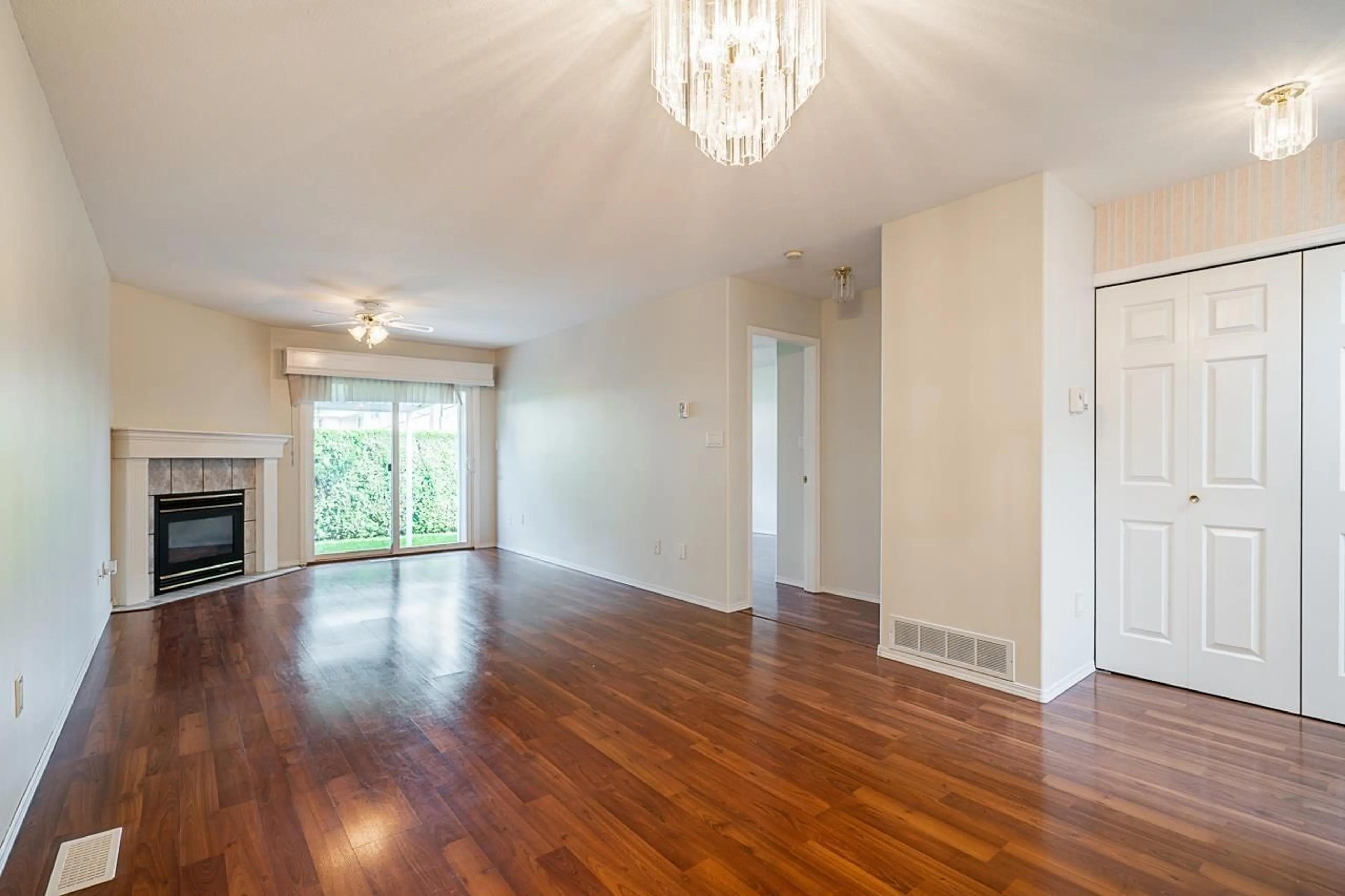 A pic of a room for 6 - 659 DOUGLAS STREET, Hope British Columbia V0X1L4