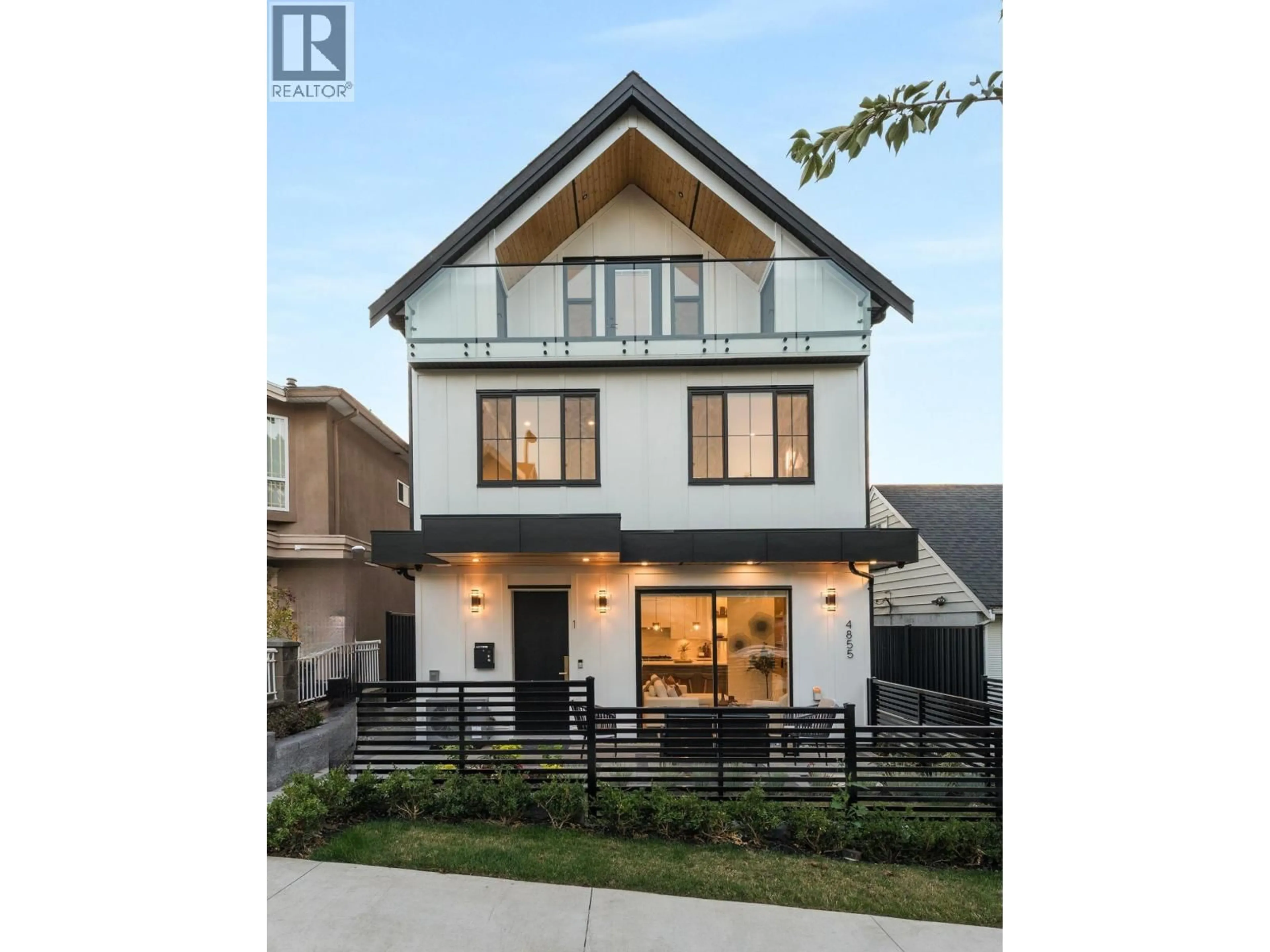 Home with brick exterior material, street for 1 - 4855 DUMFRIES STREET, Vancouver British Columbia V5N3T8