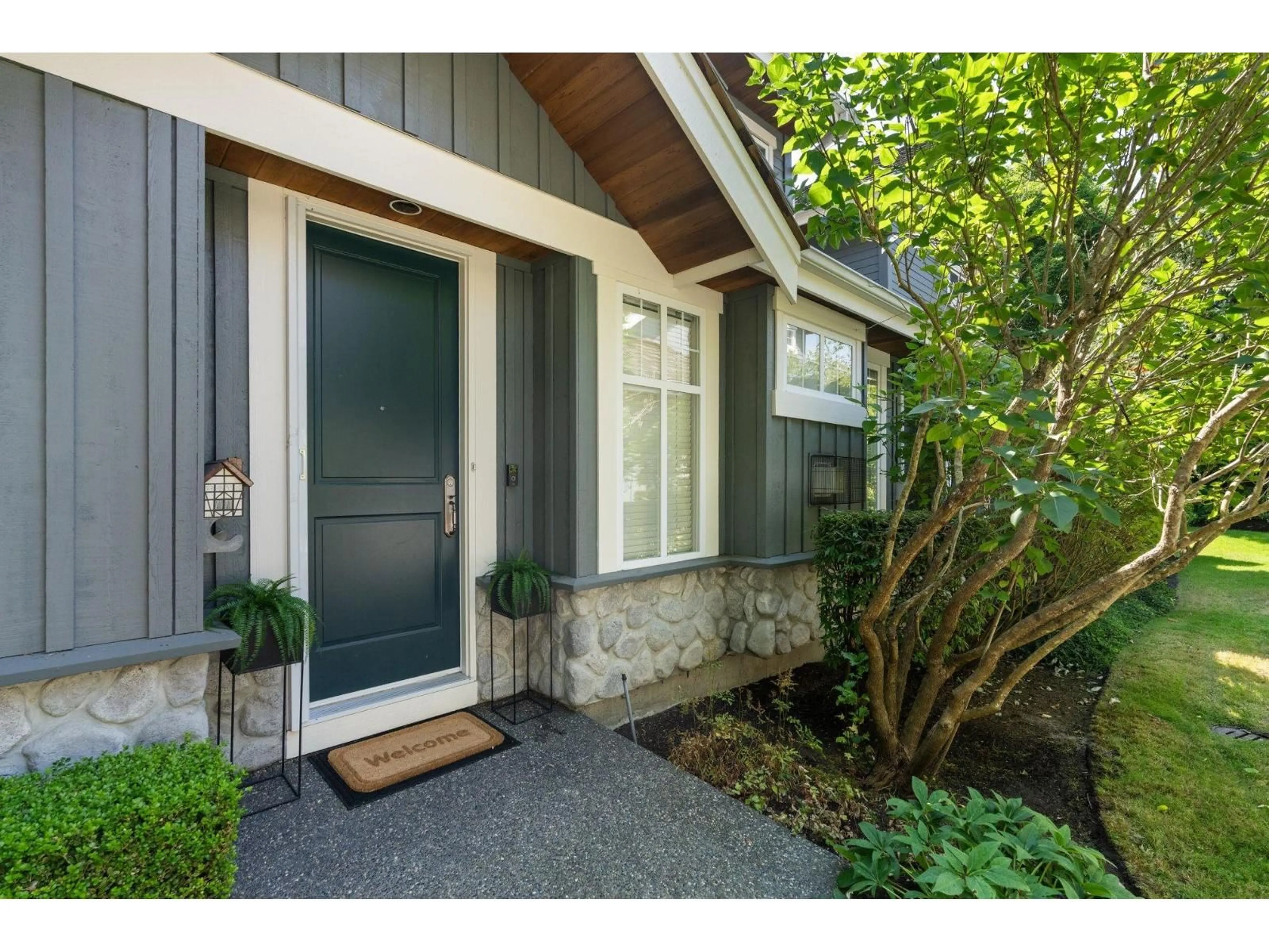 Indoor entryway for 9 - 15715 34 AVENUE, Surrey British Columbia V4P3G2