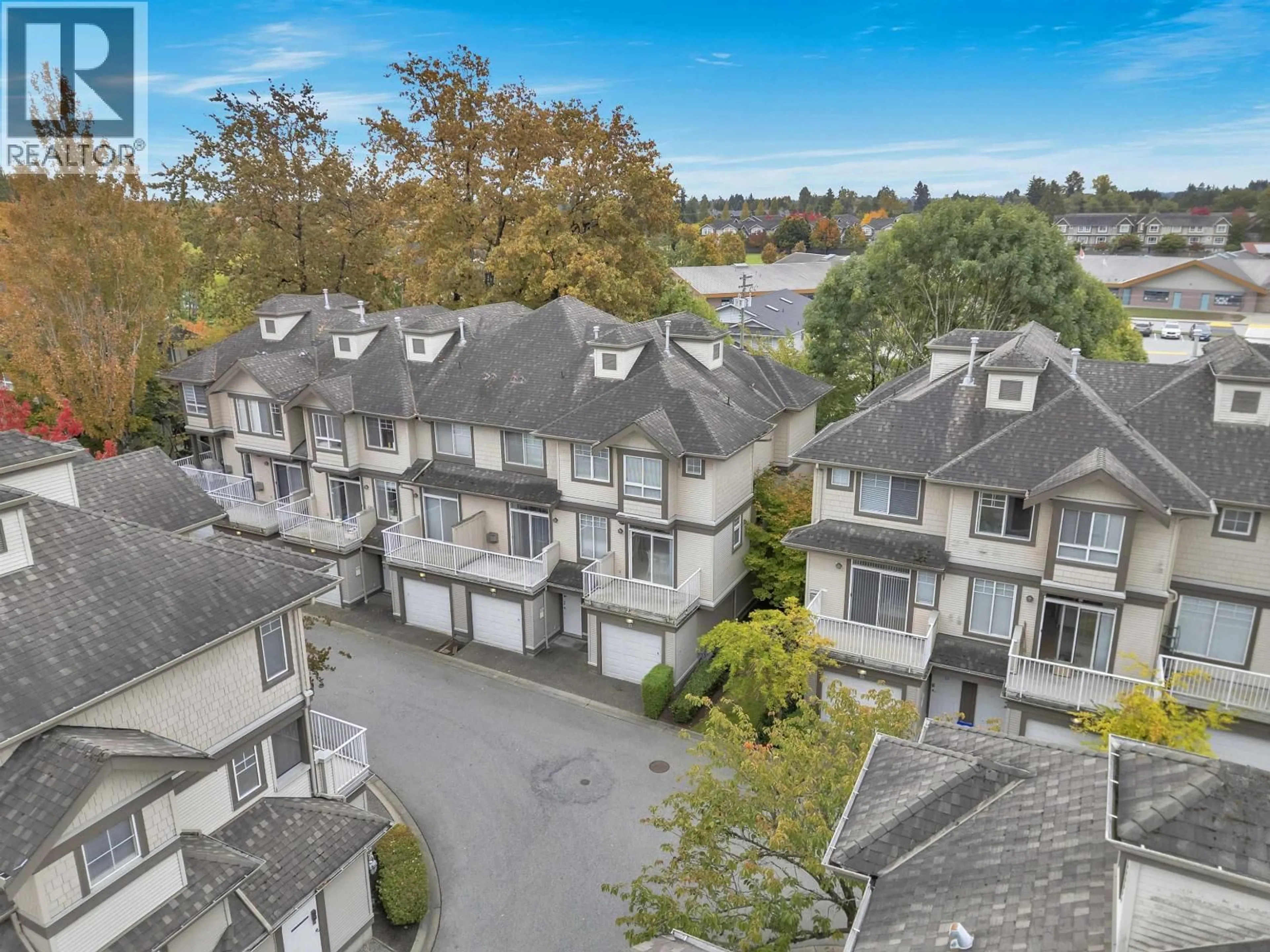 A pic from outside/outdoor area/front of a property/back of a property/a pic from drone, unknown for 10 - 6388 ALDER STREET, Richmond British Columbia V6Y4G4