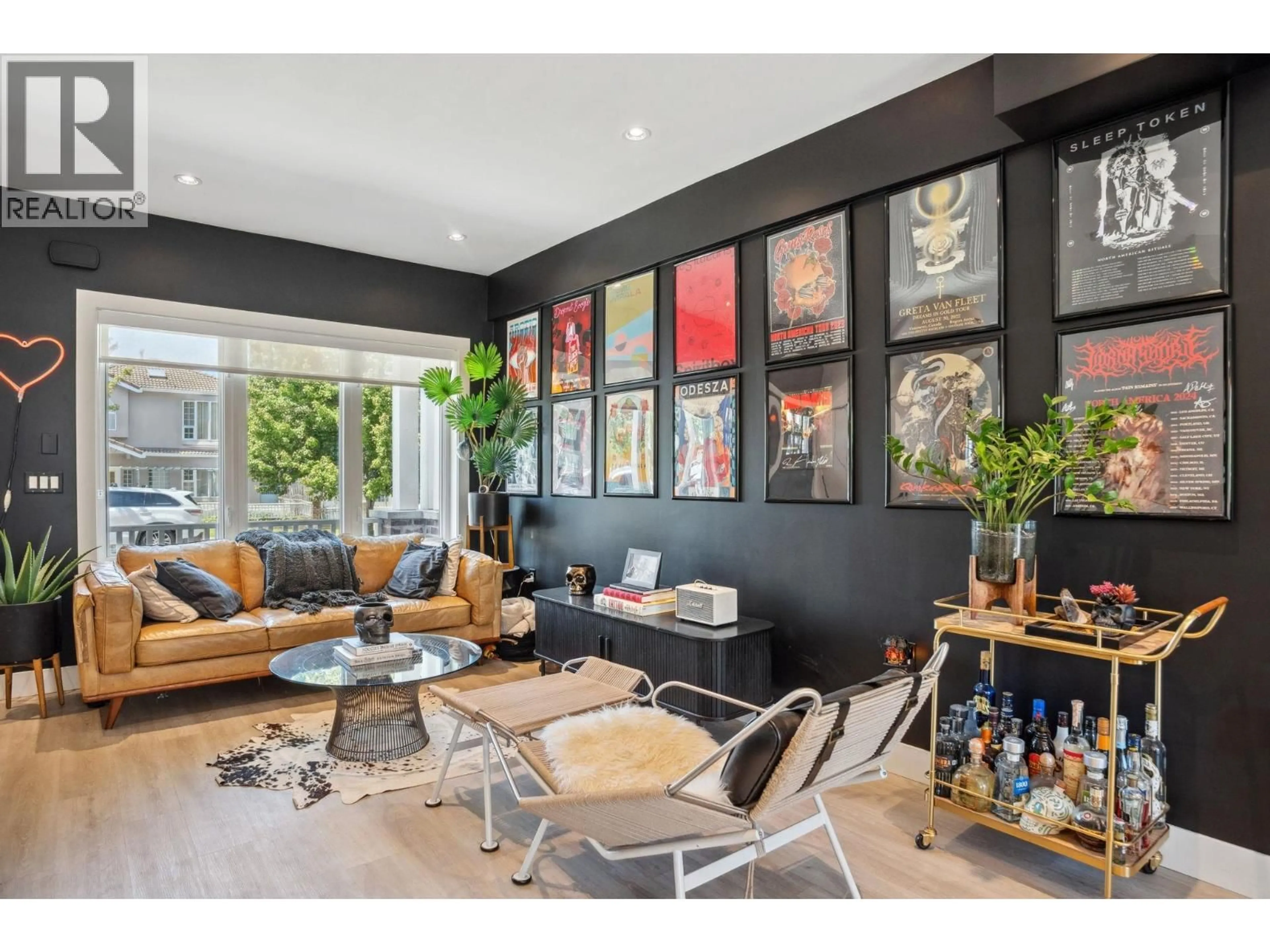 Living room with furniture, unknown for 5018 NANAIMO STREET, Vancouver British Columbia V5P4J1