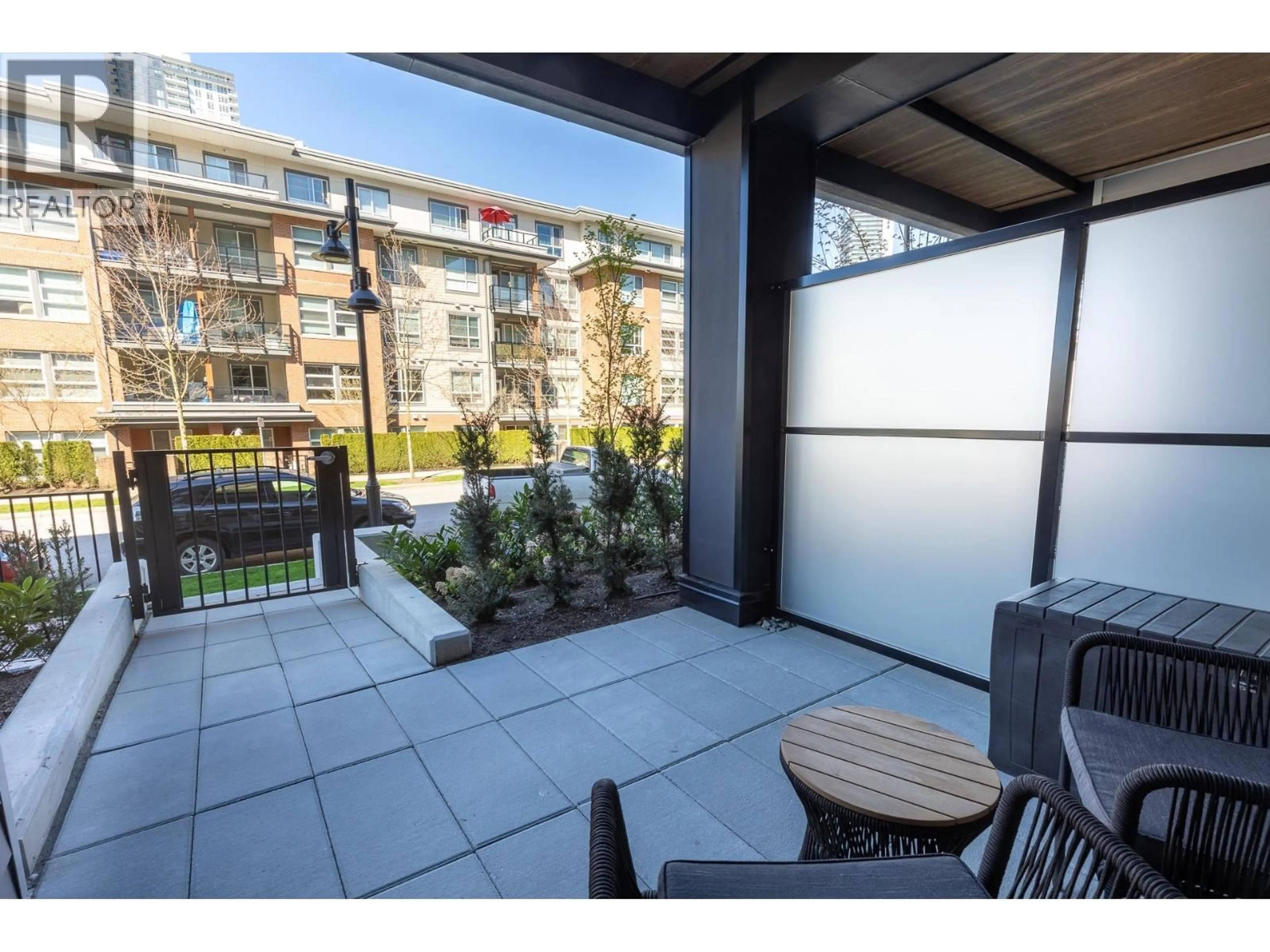 Patio, street for 105 - 615 COTTONWOOD AVENUE, Coquitlam British Columbia V3J2S5