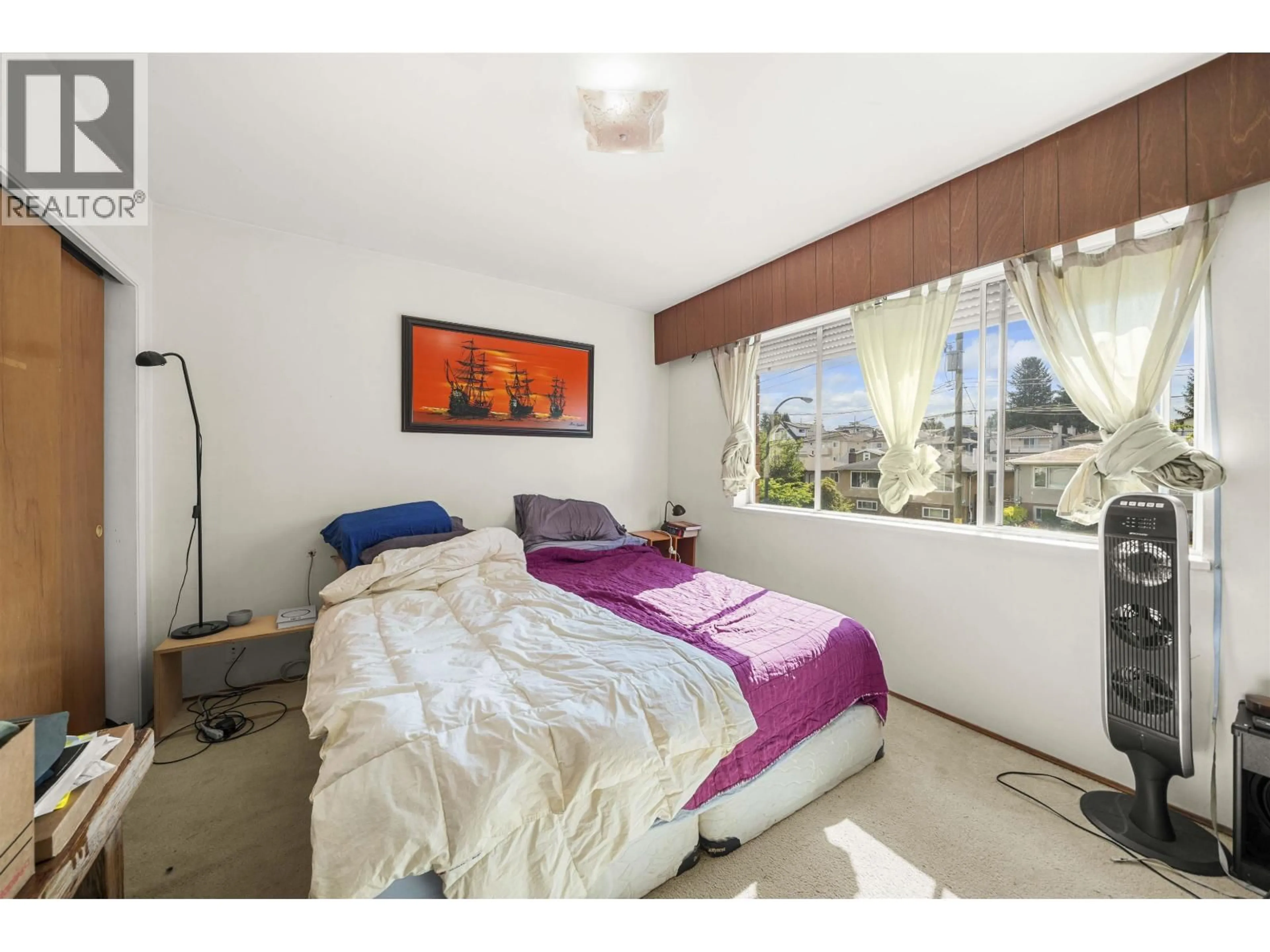 Bedroom with bed, unknown for 4561 MANOR STREET, Vancouver British Columbia V5R3X4