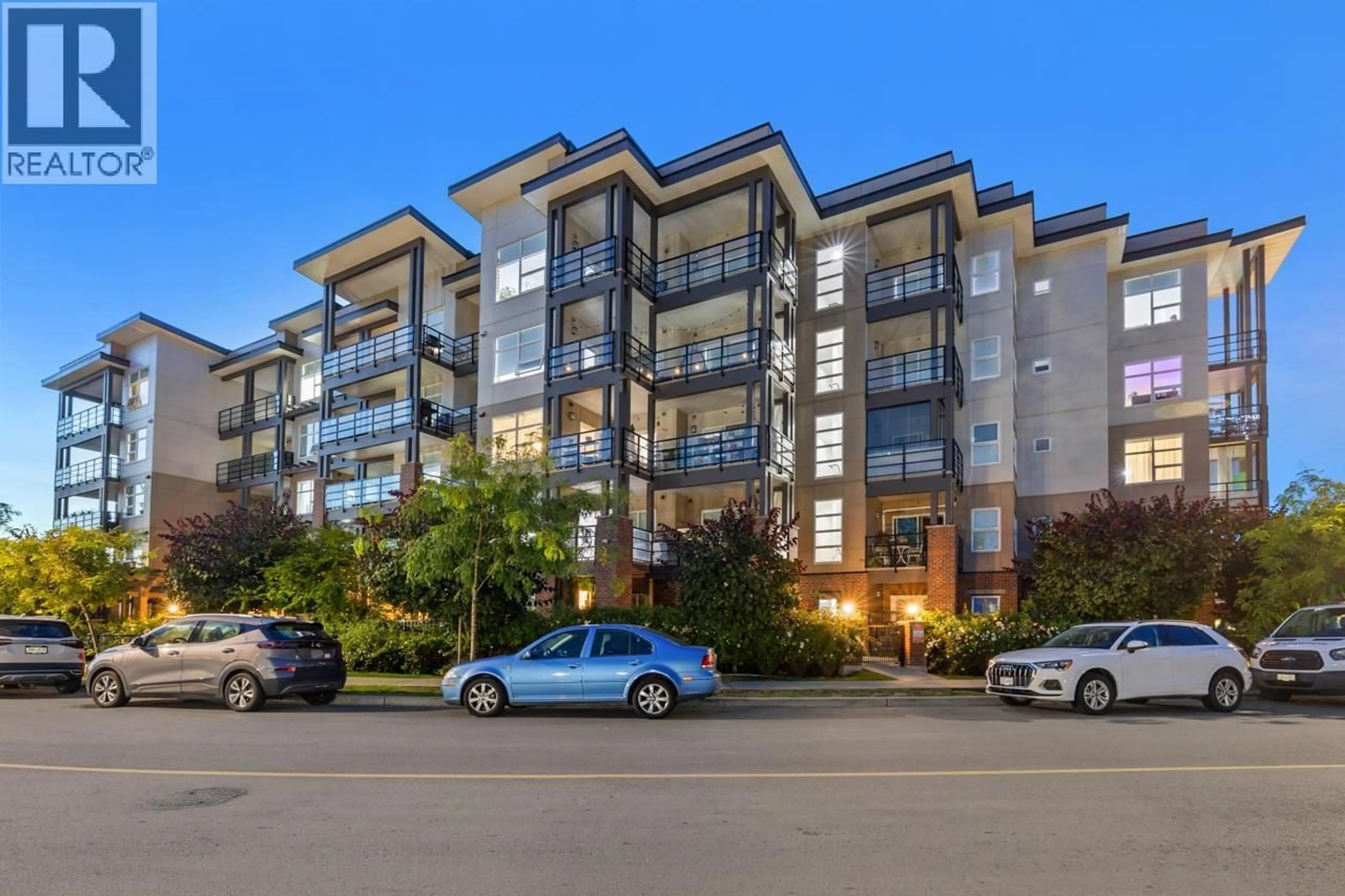 Unknown for 306 - 22577 ROYAL CRESCENT, Maple Ridge British Columbia V2X2M2