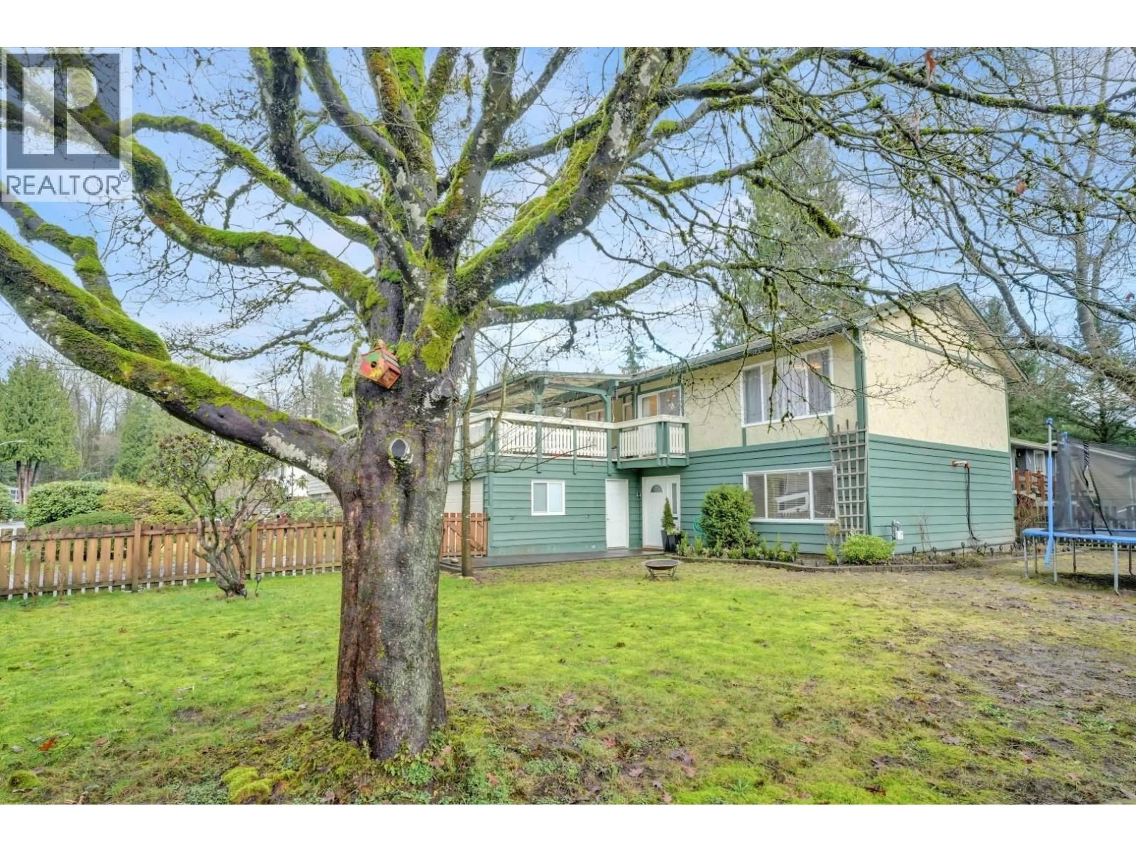 A pic from outside/outdoor area/front of a property/back of a property/a pic from drone, street for 3512 PEARKES PLACE, Port Coquitlam British Columbia V3B5E5