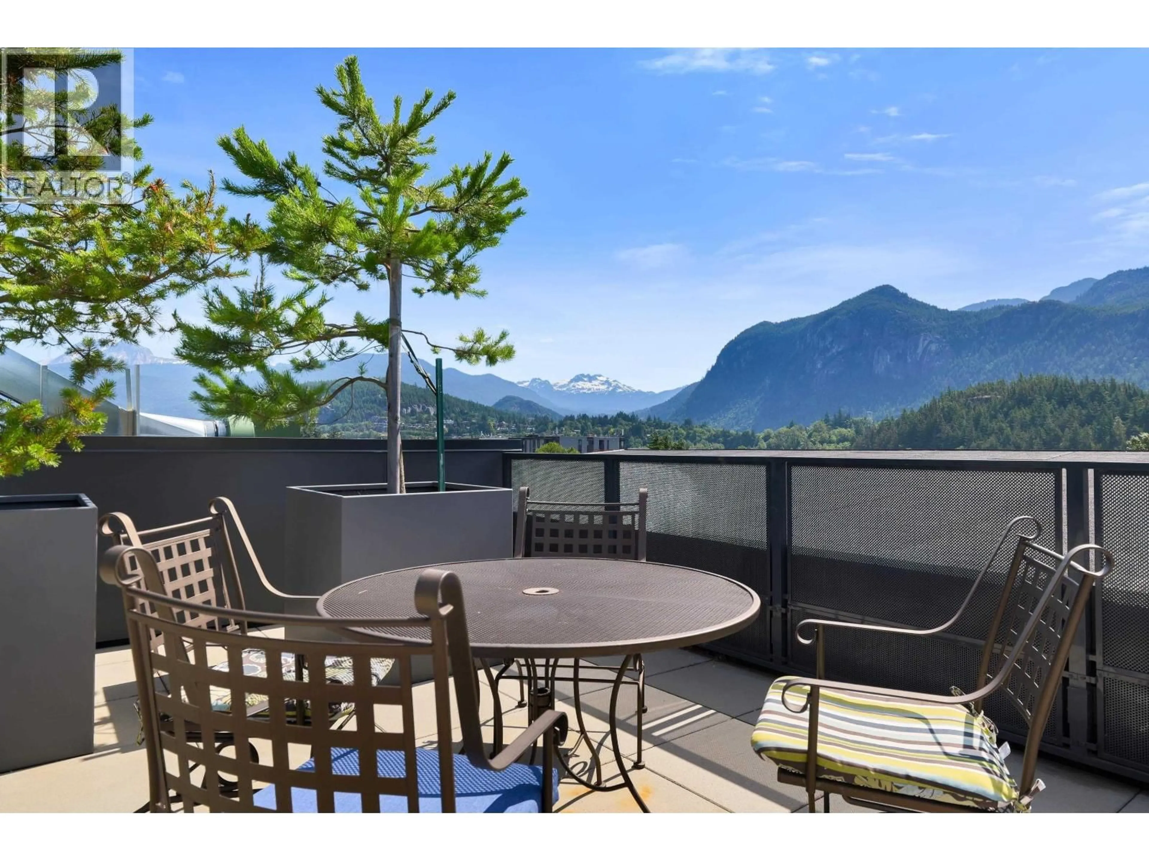 Patio, mountain view for 301 - 37762 THIRD AVENUE, Squamish British Columbia V8B1C3