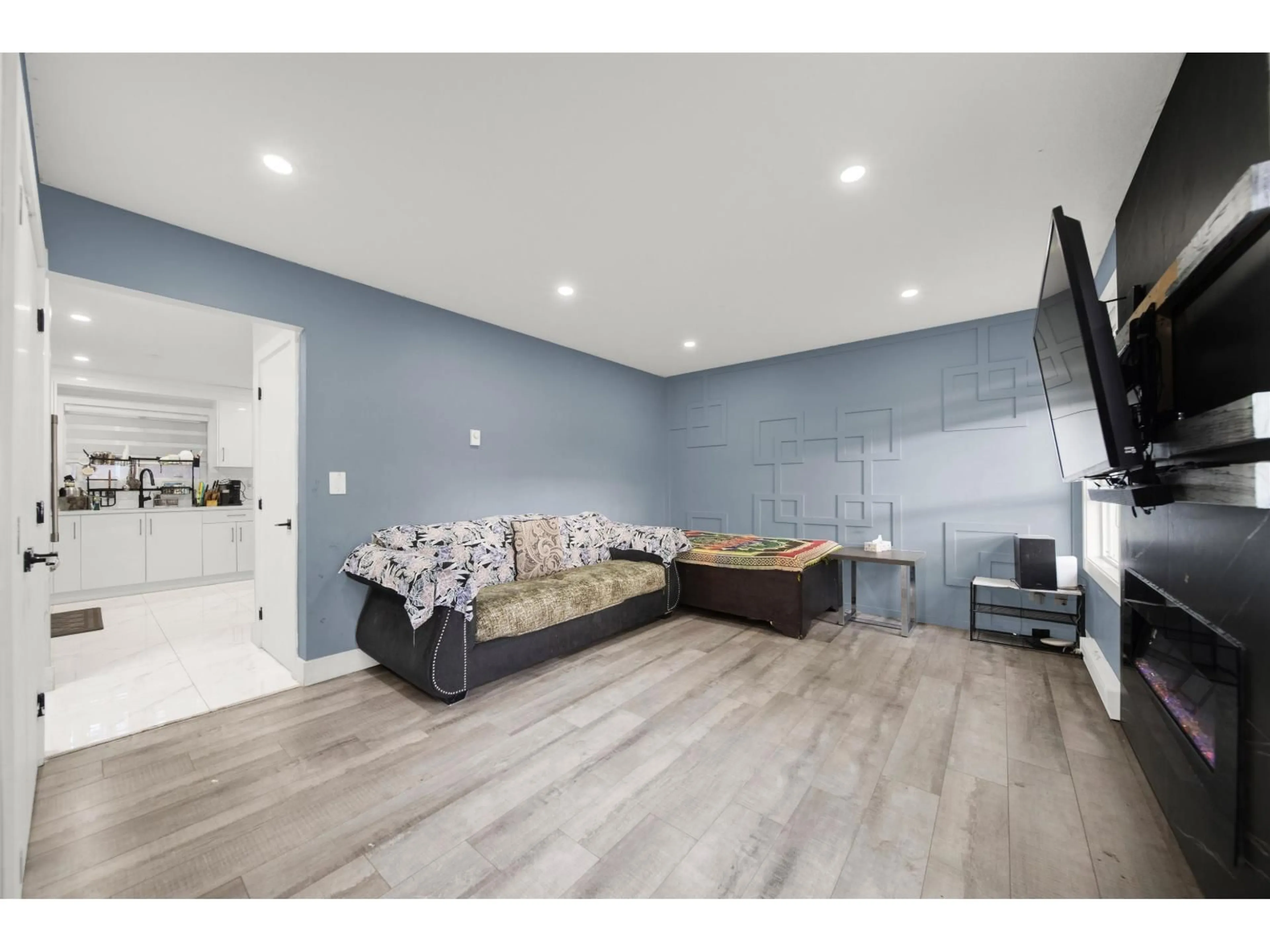 Unknown for 45533 MCINTOSH DRIVE, Chilliwack British Columbia V2P6V4