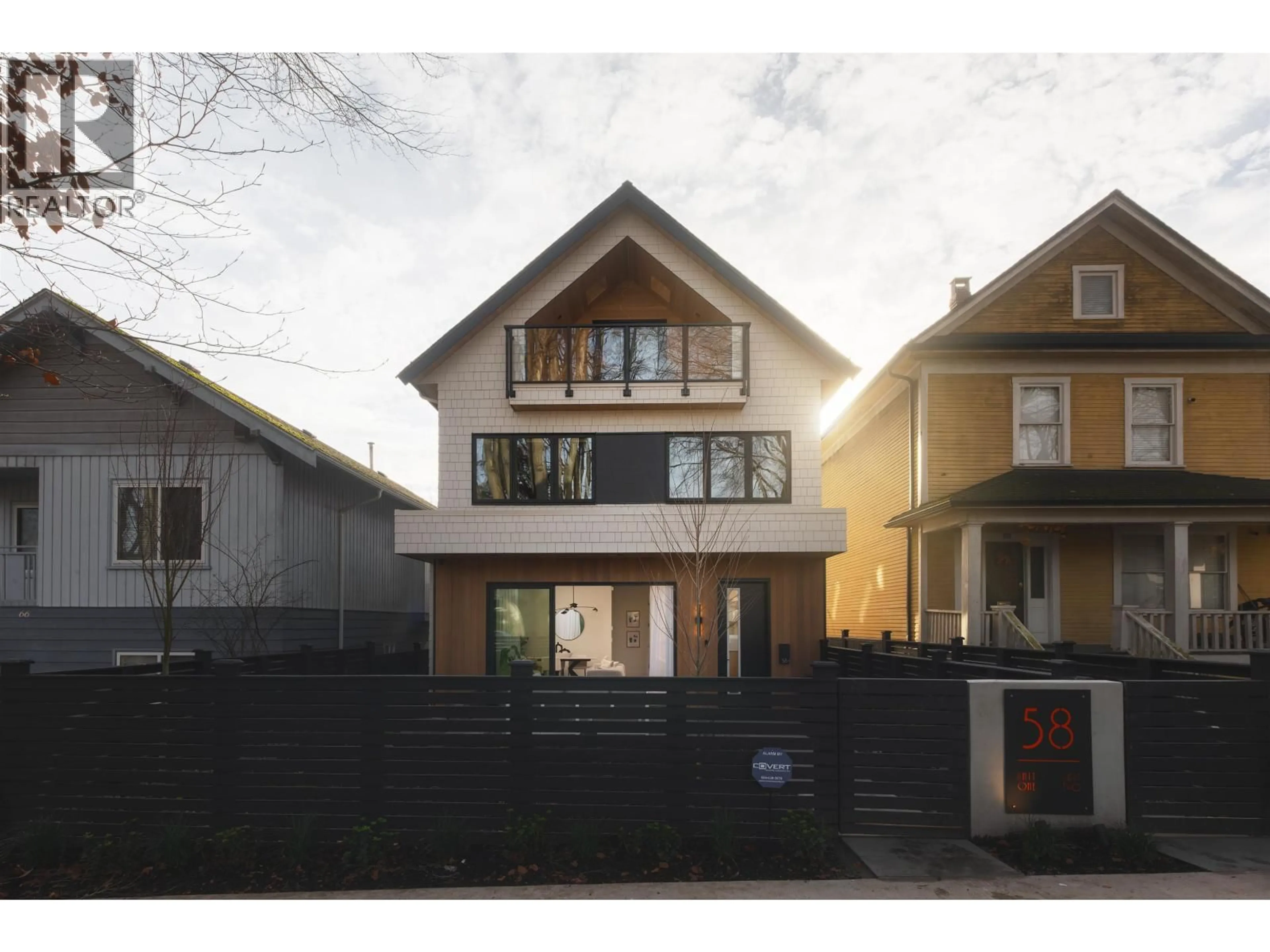 Home with brick exterior material, street for 1 - 58 40TH AVENUE, Vancouver British Columbia V5W1L4