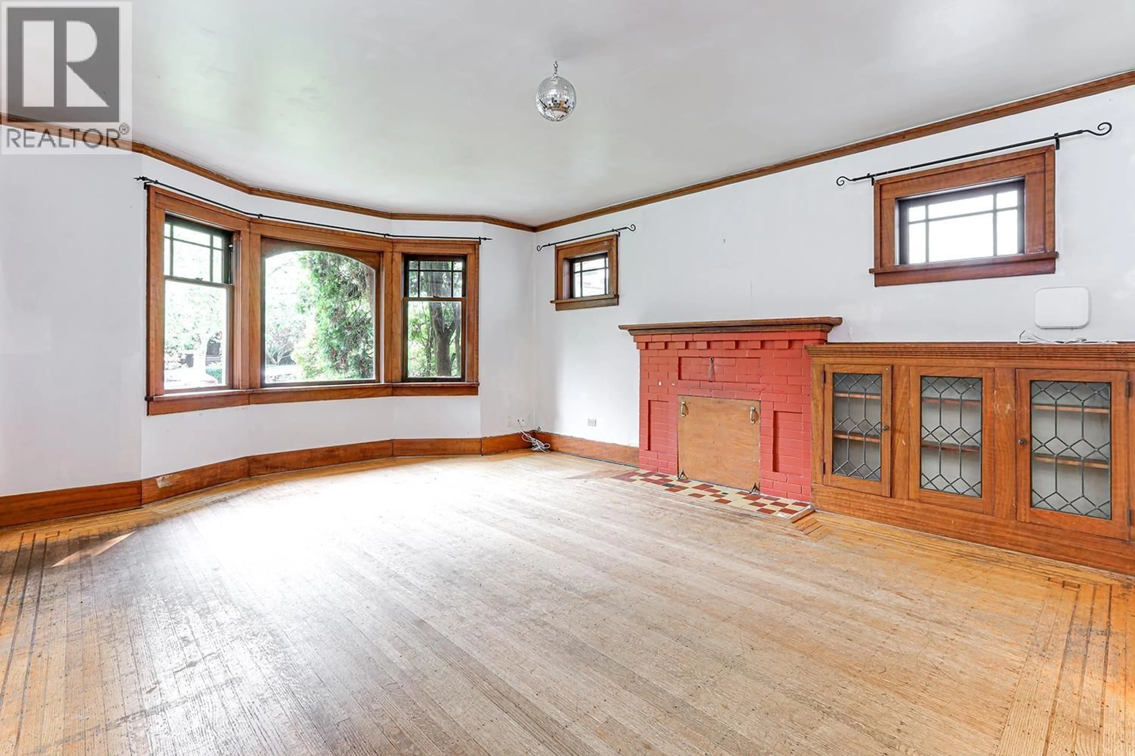 A pic of a room for 4557 14TH AVENUE, Vancouver British Columbia V6R2Y5