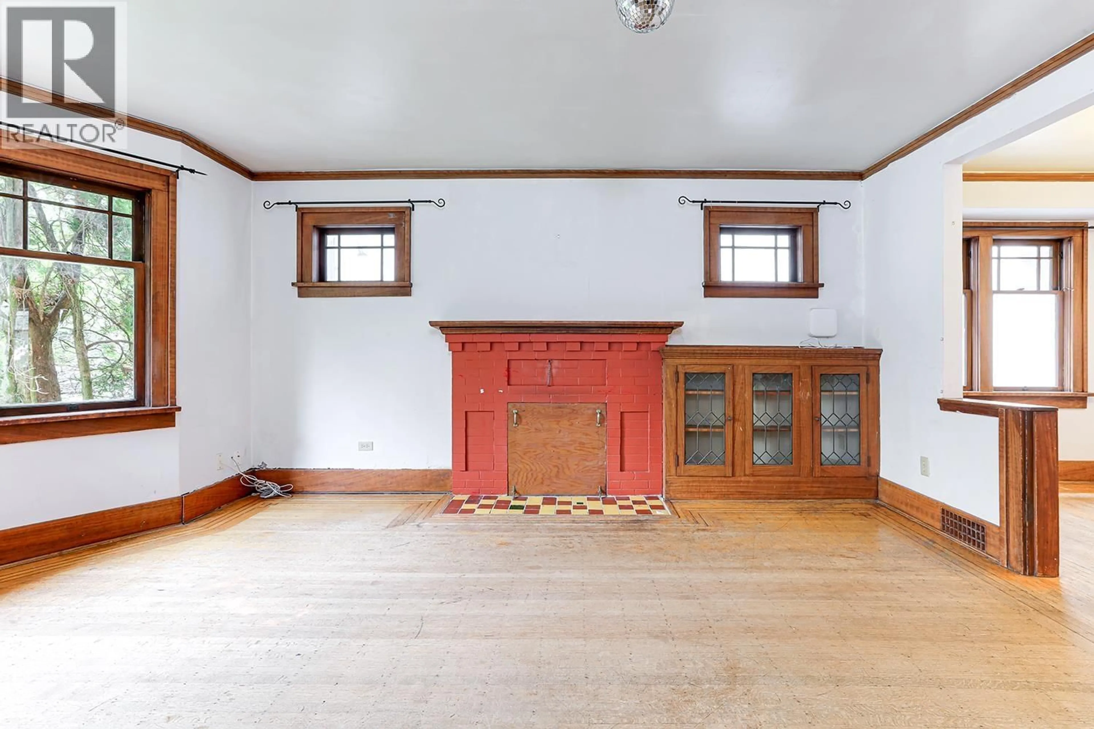 A pic of a room for 4557 14TH AVENUE, Vancouver British Columbia V6R2Y5